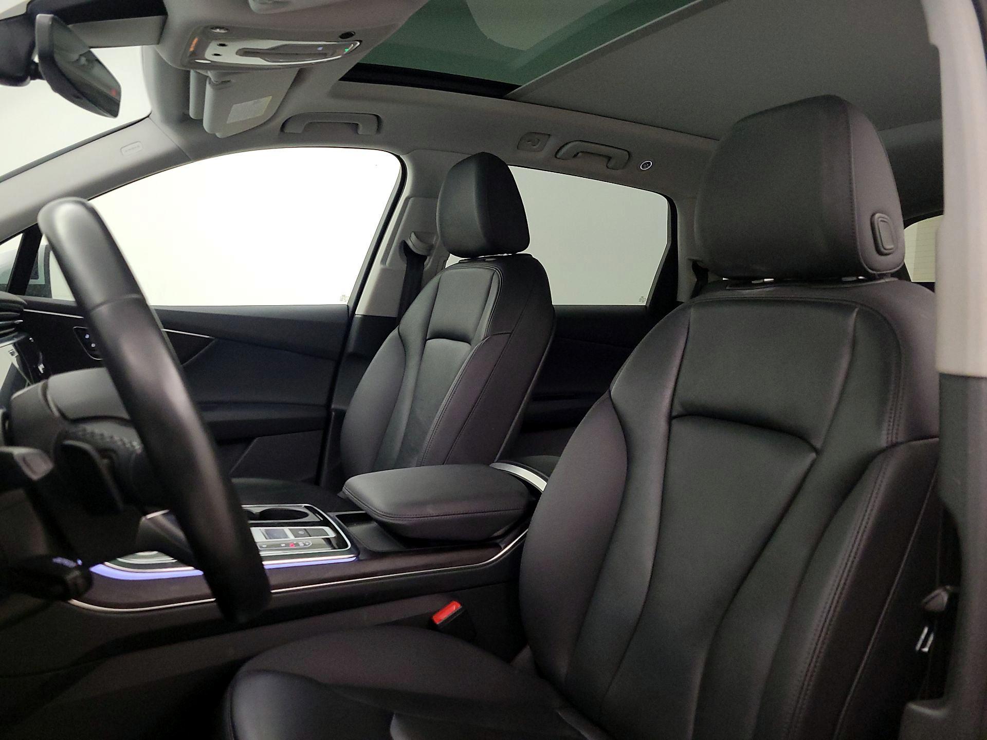 Thumbnail: 2023 Audi Q7 - 20