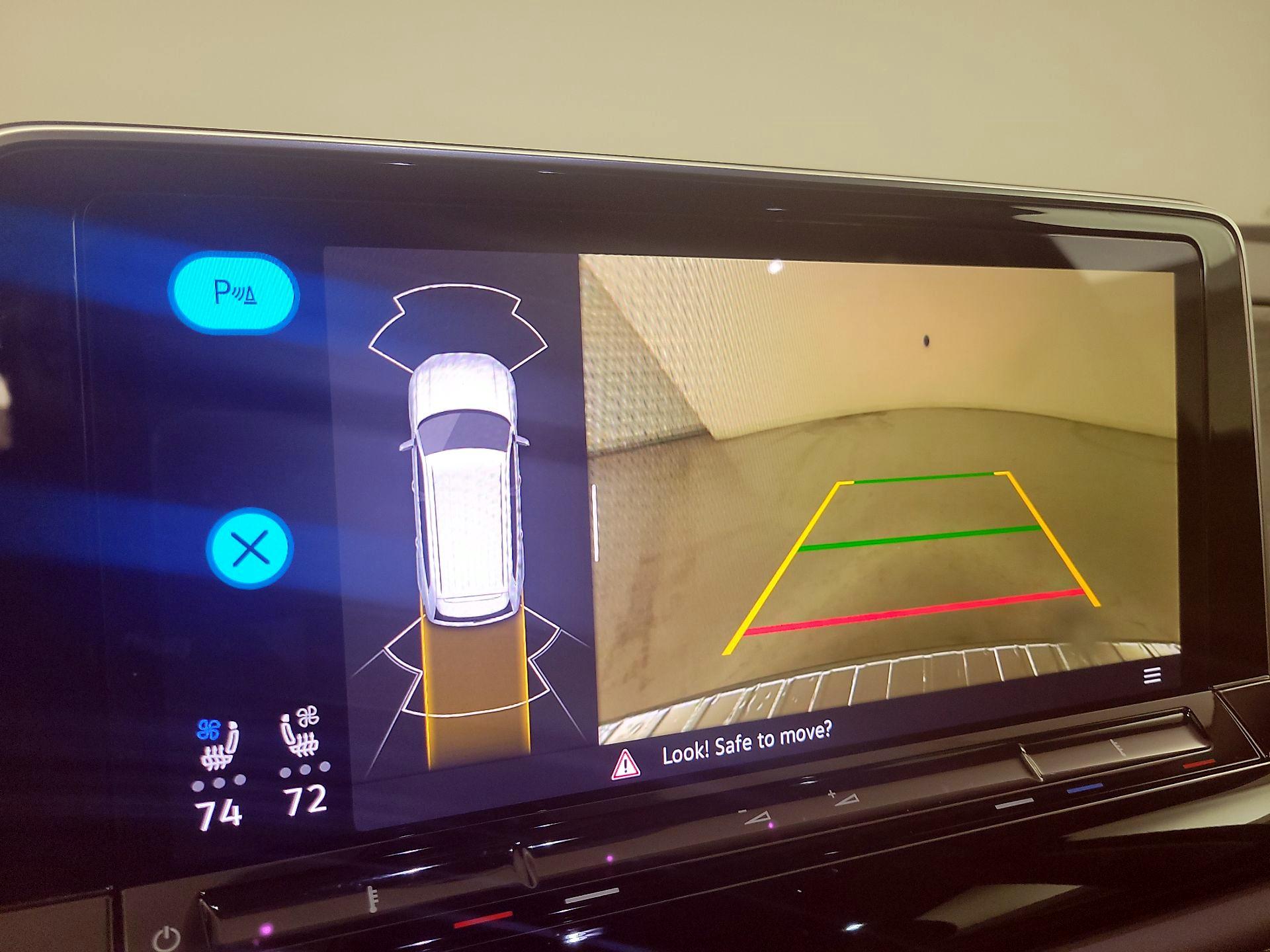 Thumbnail: 2024 Volkswagen Atlas - 15