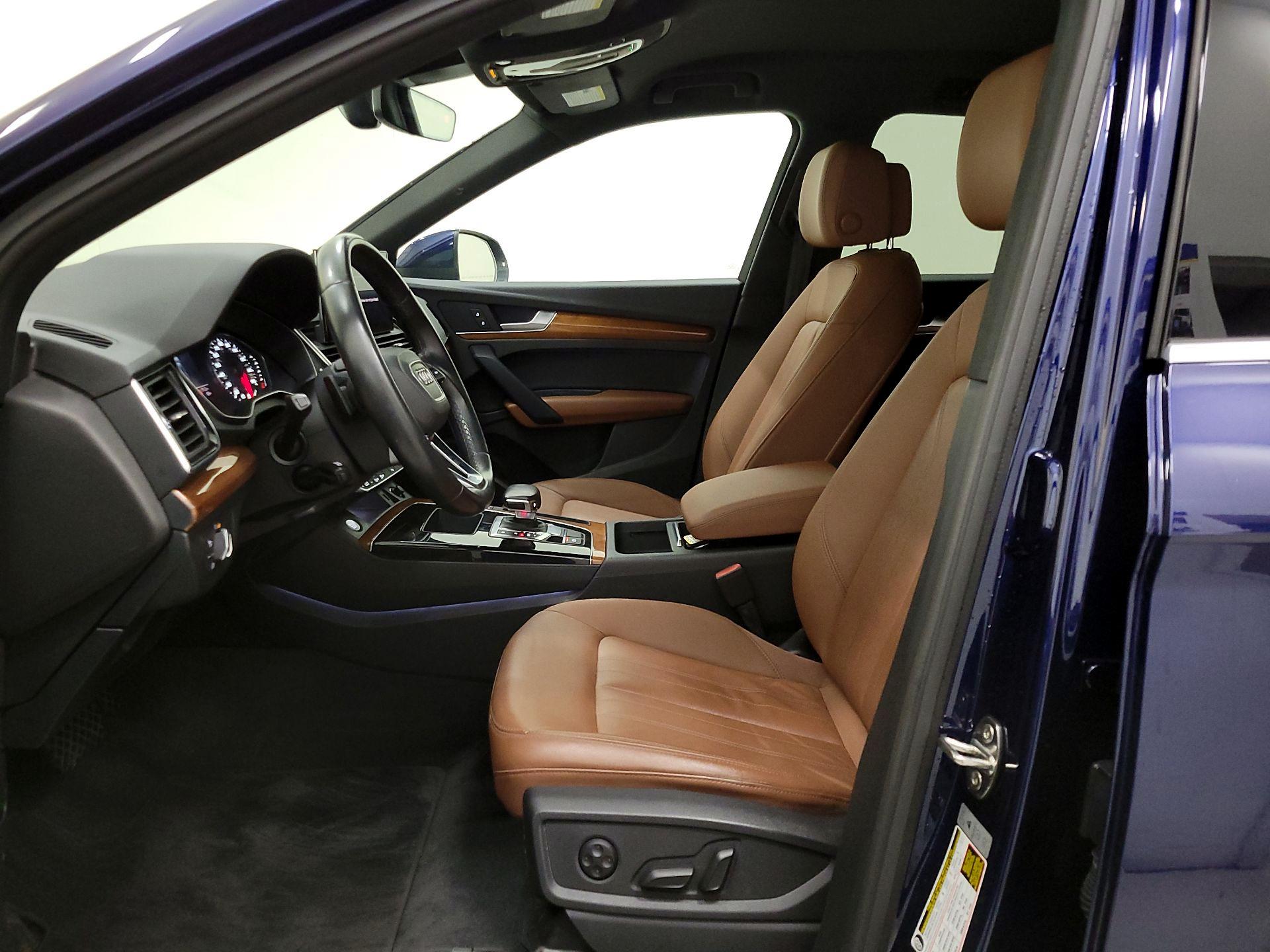 Thumbnail: 2022 Audi Q5 - 11