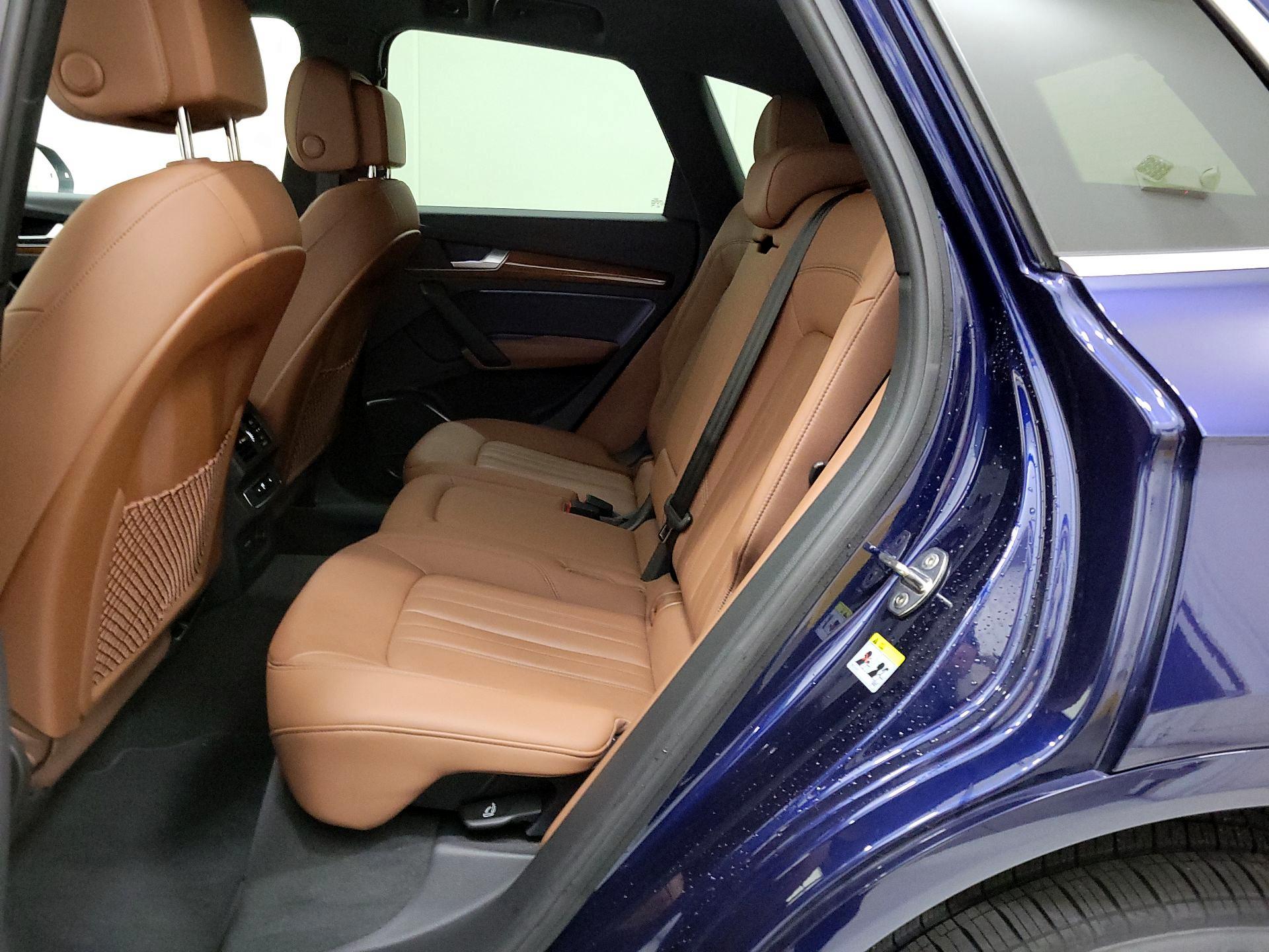 Thumbnail: 2022 Audi Q5 - 19