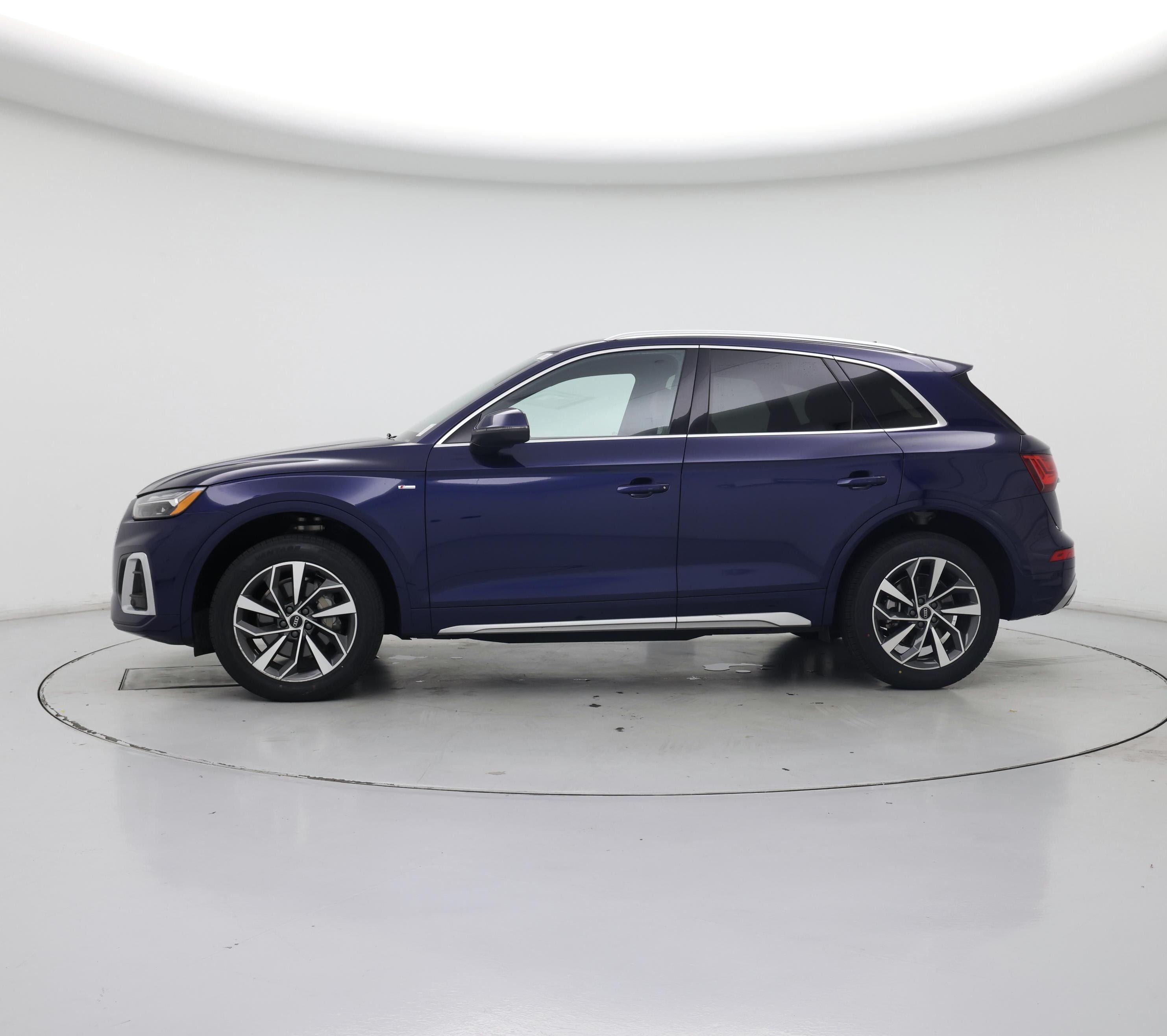 Thumbnail: 2022 Audi Q5 - 3