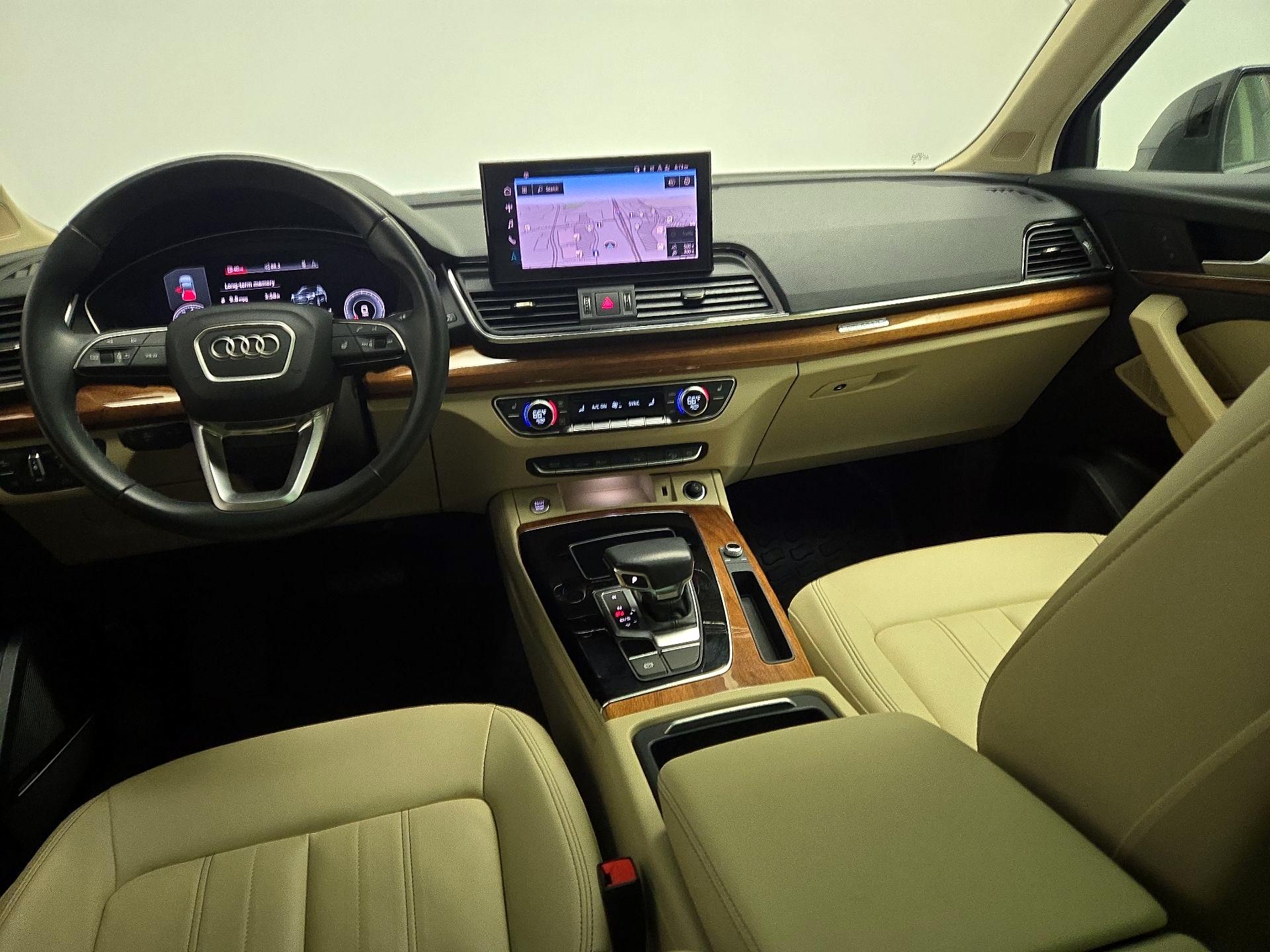 Thumbnail: 2022 Audi Q5 - 9