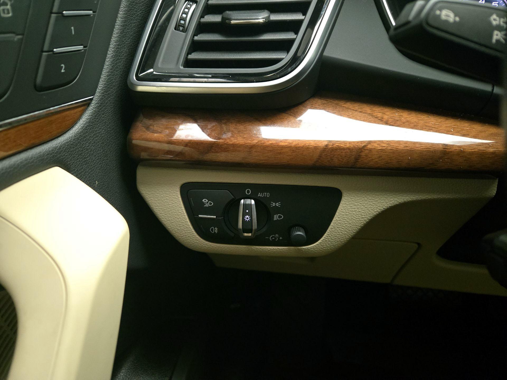 Thumbnail: 2022 Audi Q5 - 13