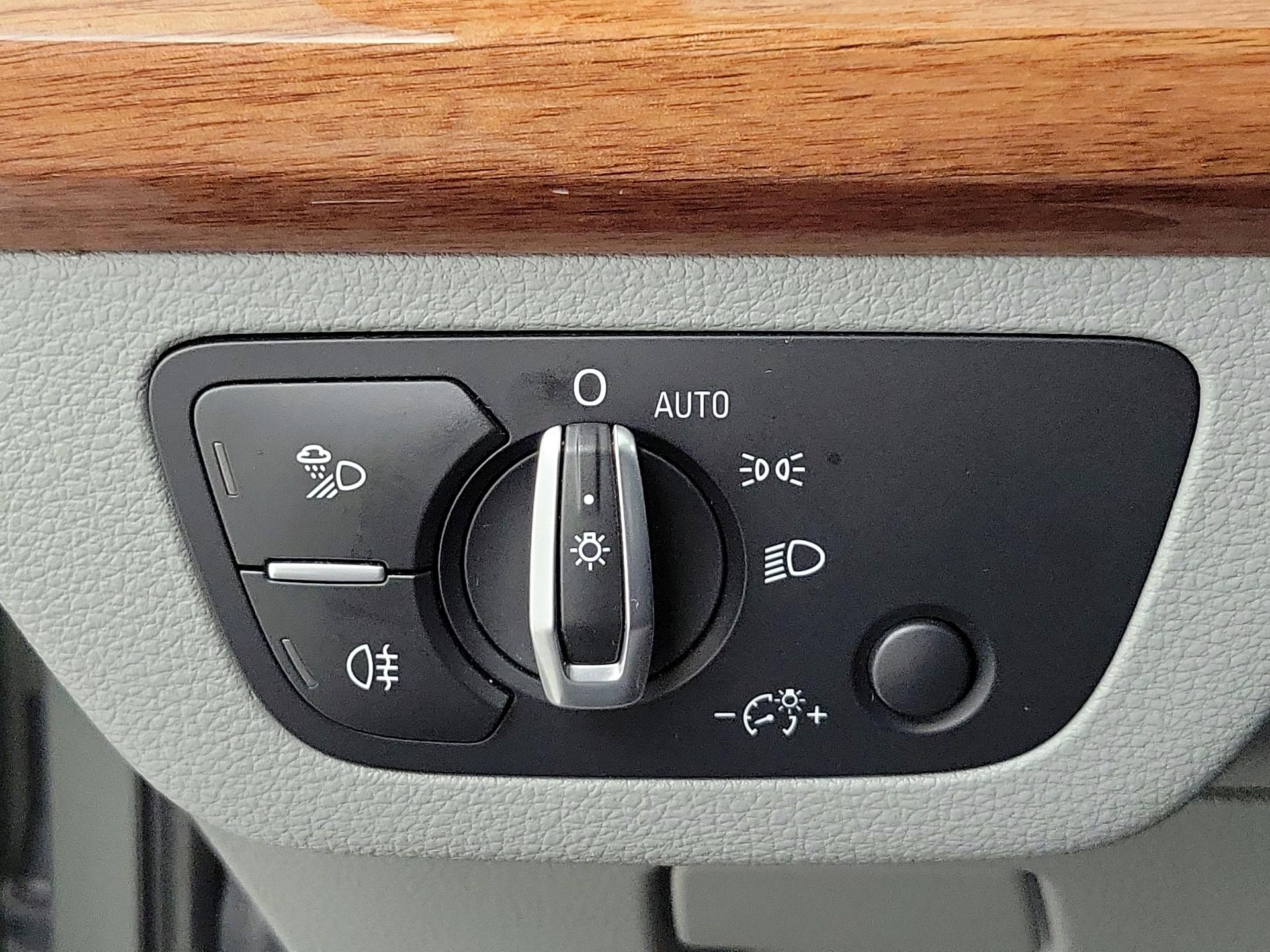 Thumbnail: 2023 Audi Q5 - 13