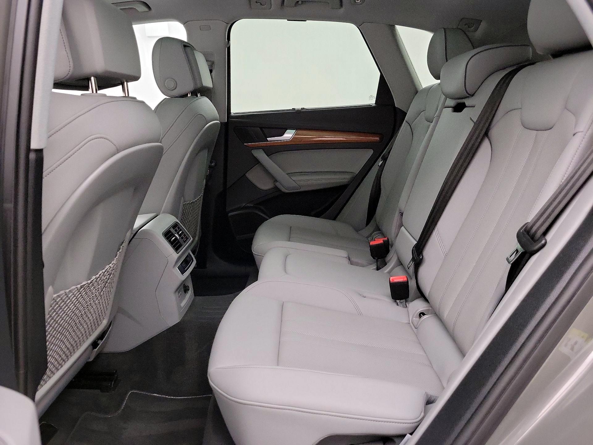 Thumbnail: 2023 Audi Q5 - 20