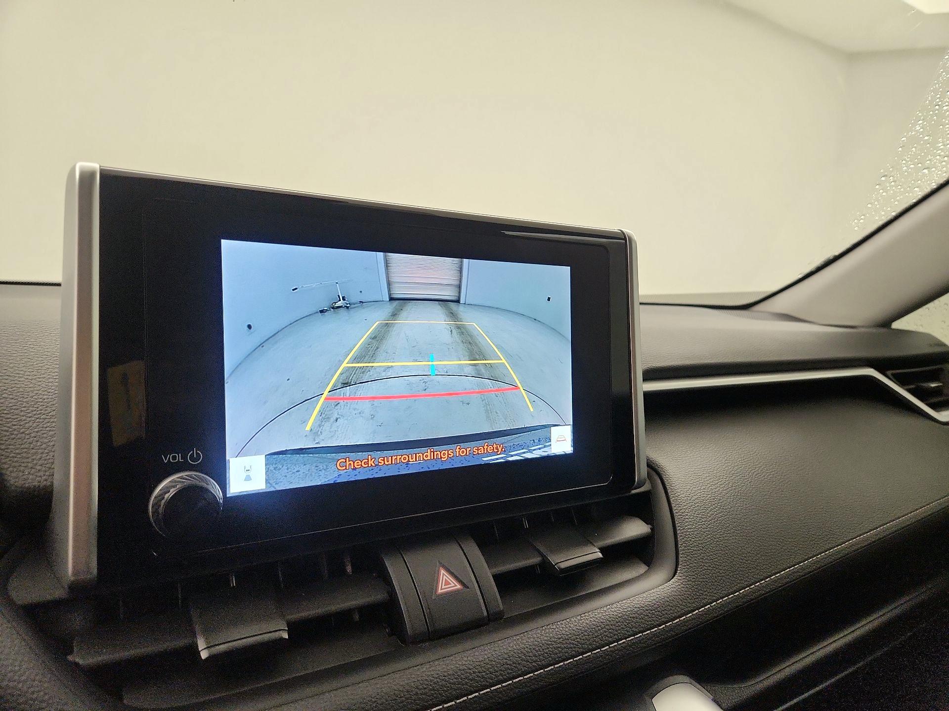 Thumbnail: 2023 Toyota RAV4 - 14