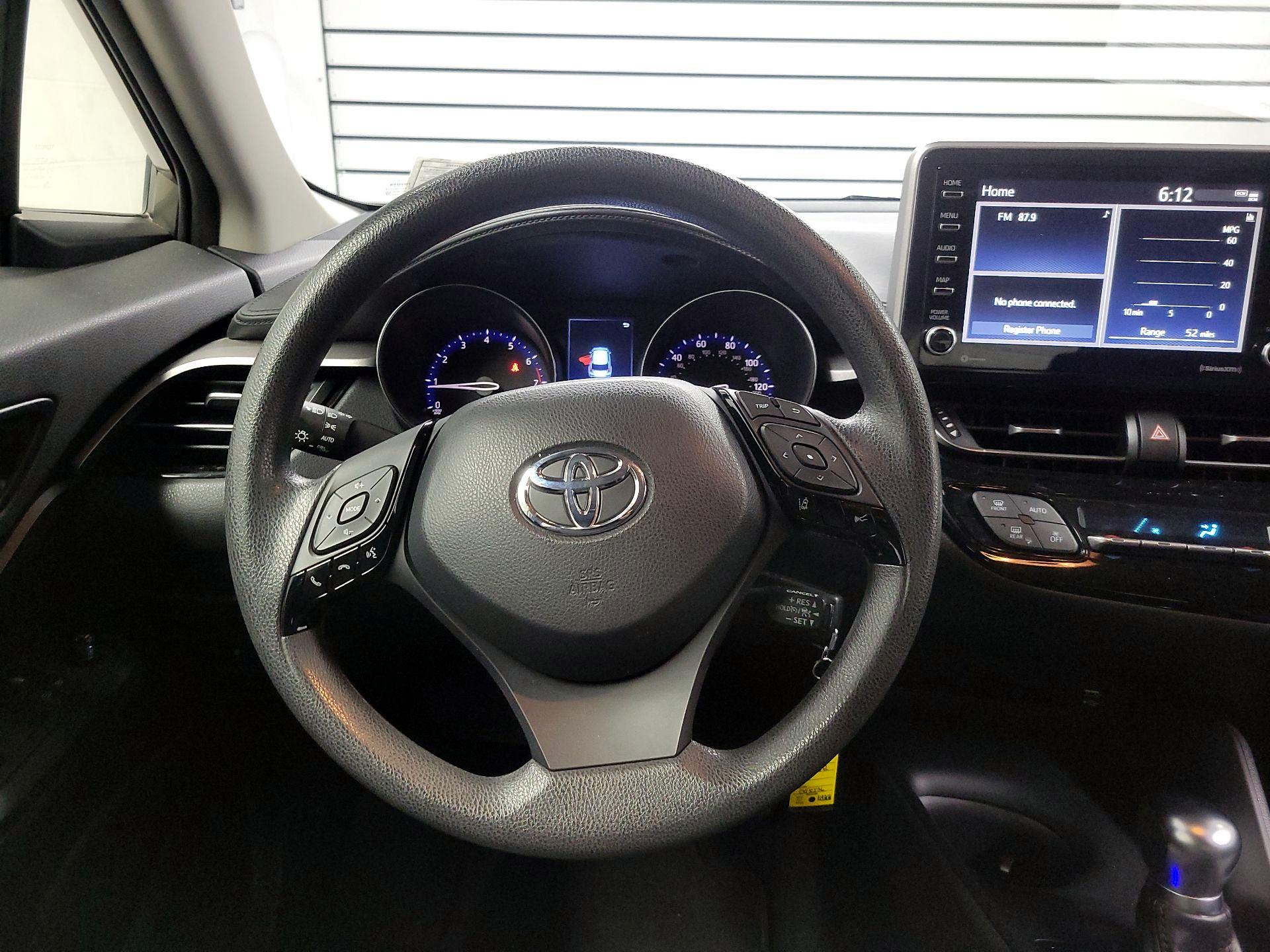 Thumbnail: 2021 Toyota C-HR - 10