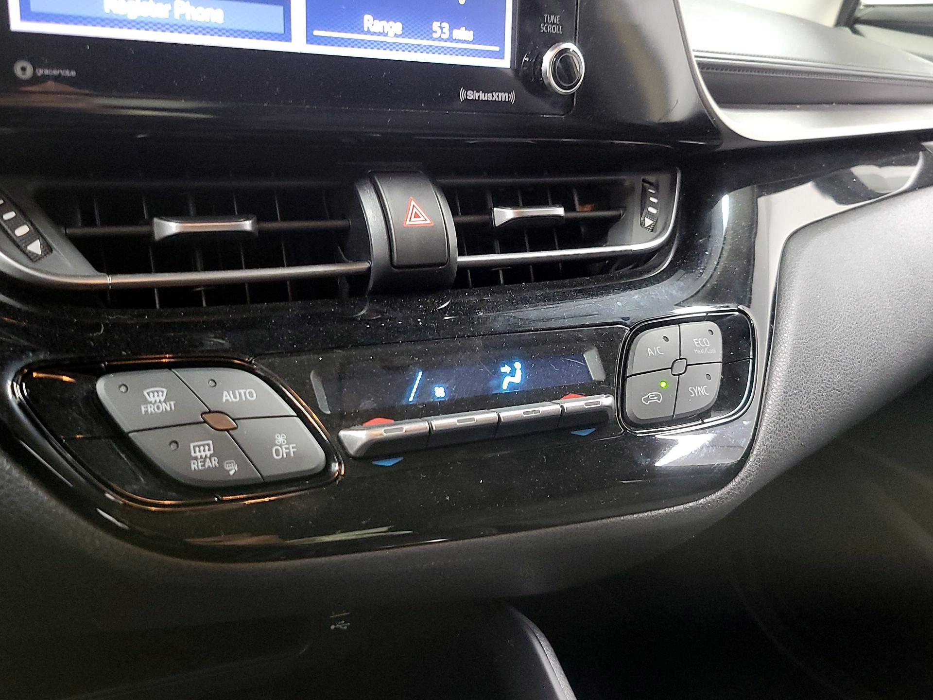 Thumbnail: 2021 Toyota C-HR - 16