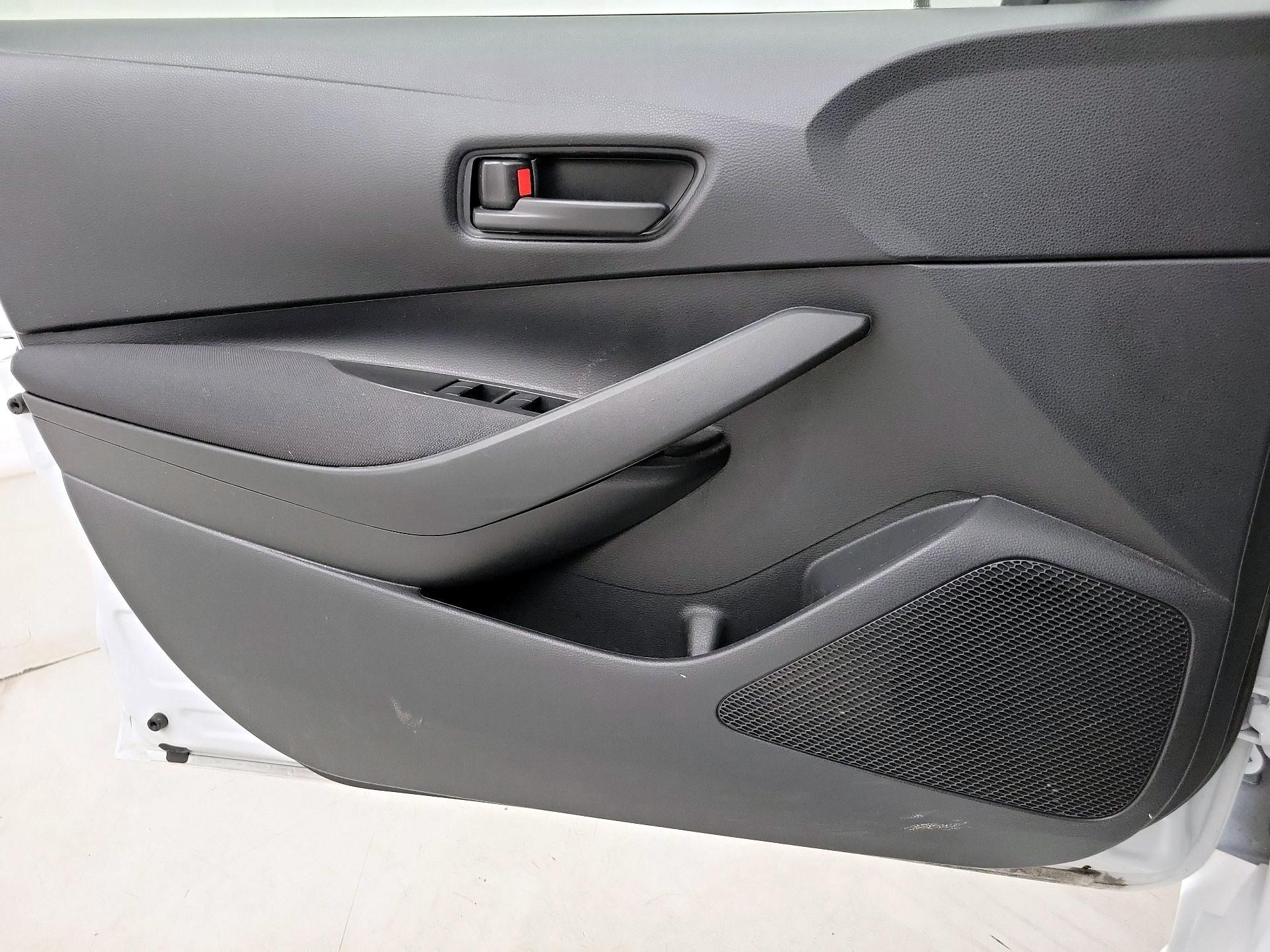 Thumbnail: 2023 Toyota Corolla - 12