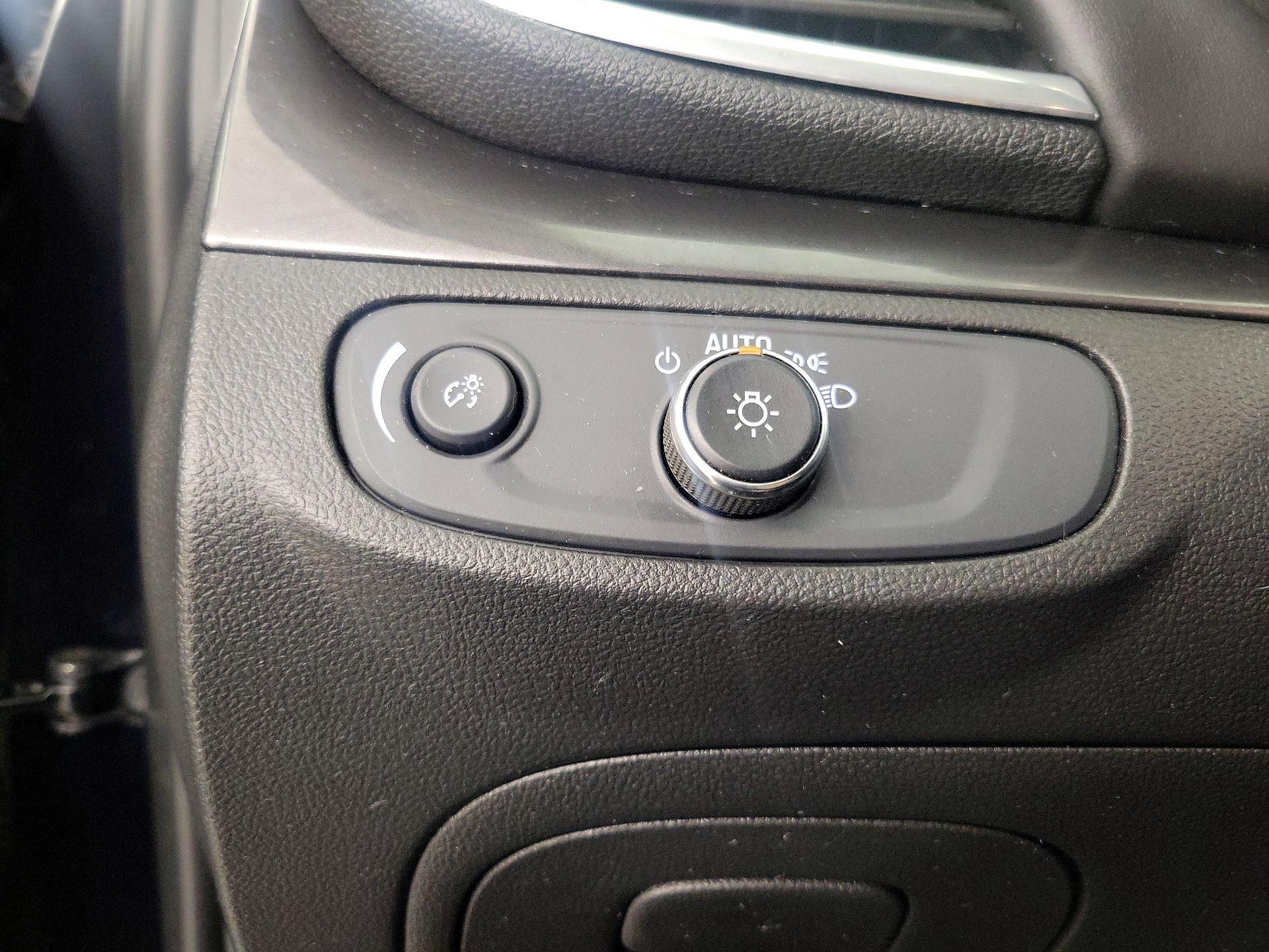 Thumbnail: 2022 Buick Encore - 13