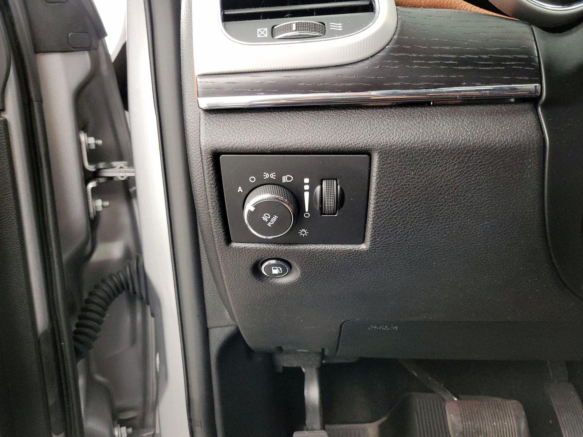 Thumbnail: 2020 Jeep Grand Cherokee - 13