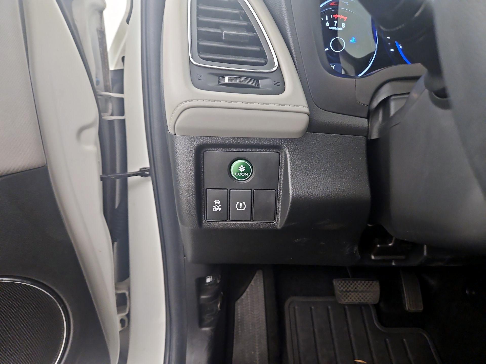 Thumbnail: 2018 Honda HR-V - 13