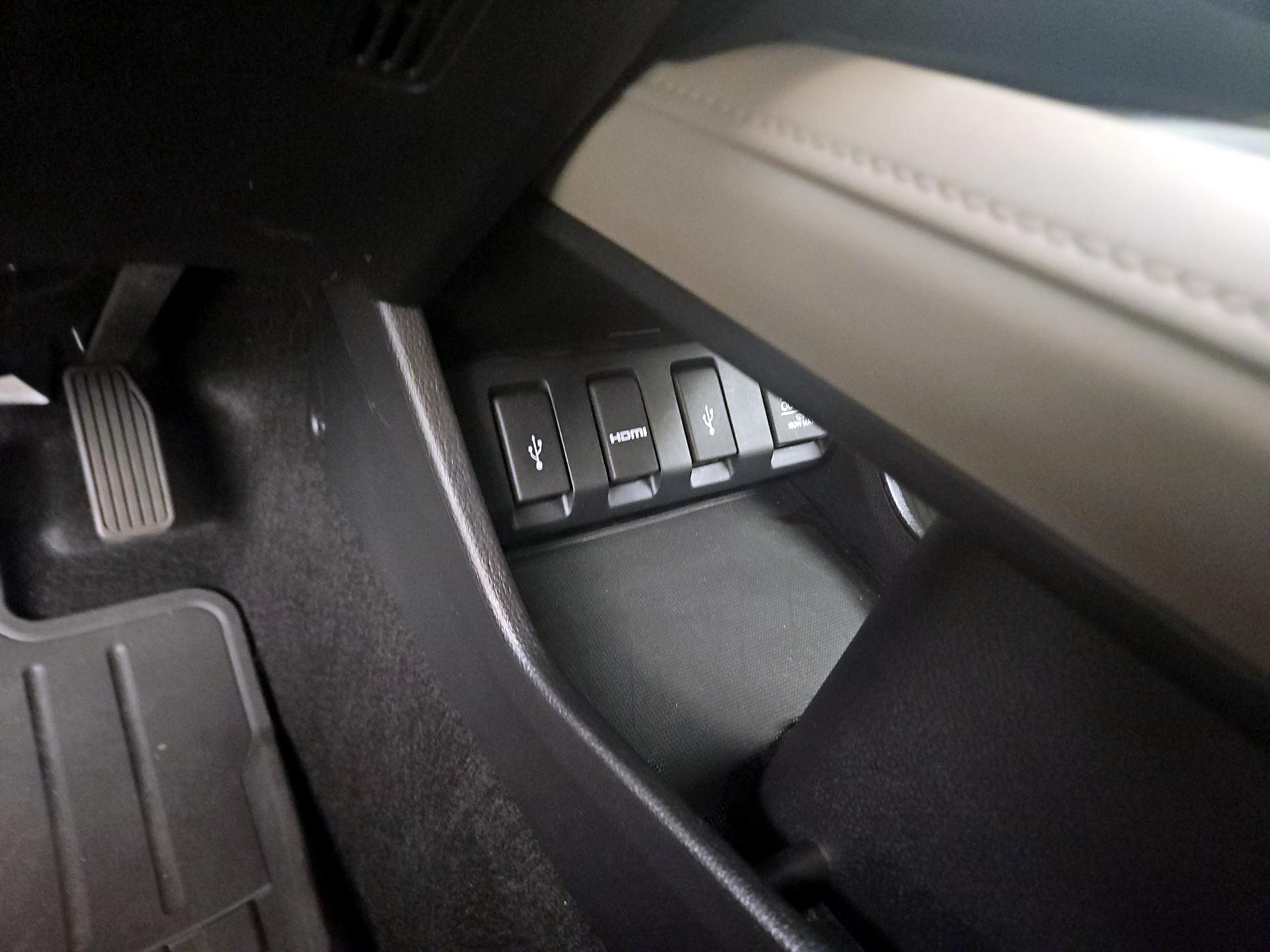 Thumbnail: 2018 Honda HR-V - 18