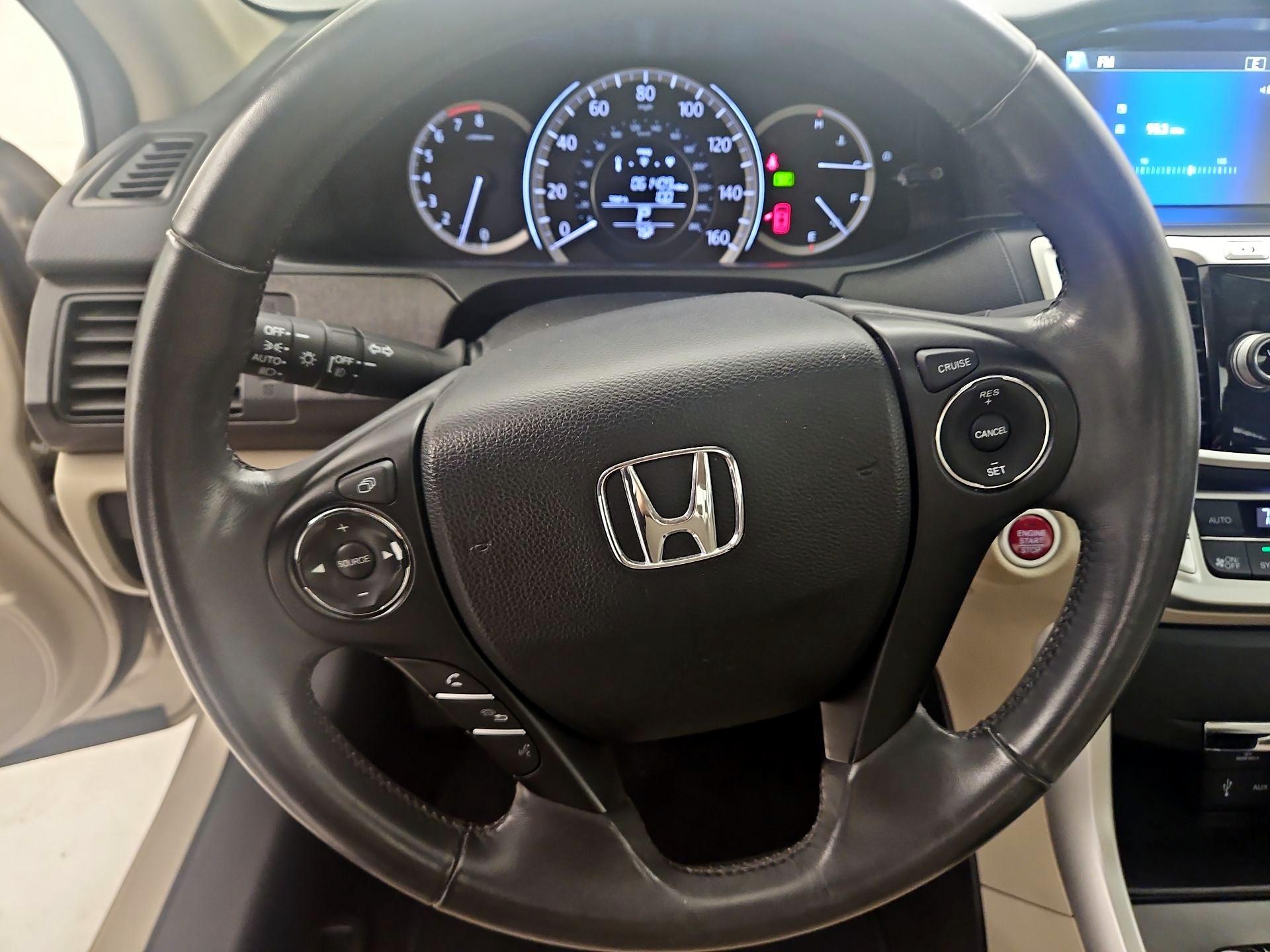 Thumbnail: 2015 Honda Accord - 10