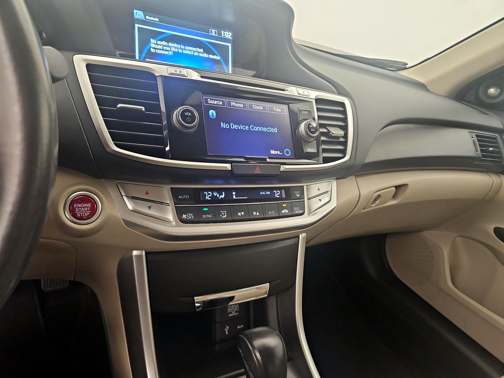 Thumbnail: 2015 Honda Accord - 16