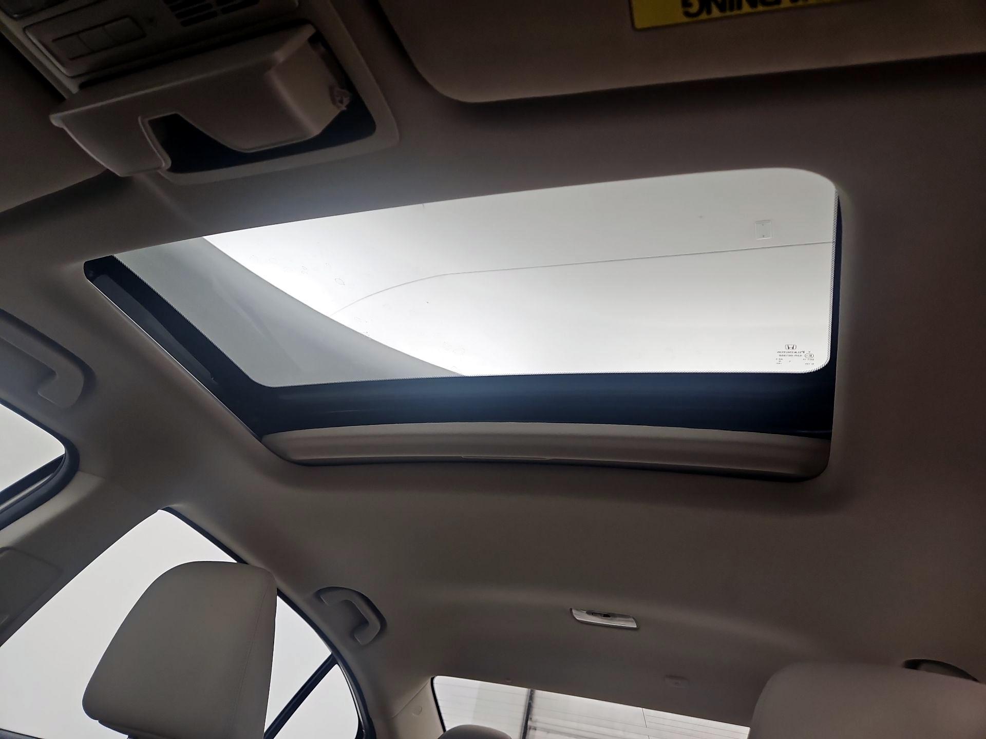 Thumbnail: 2015 Honda Accord - 19