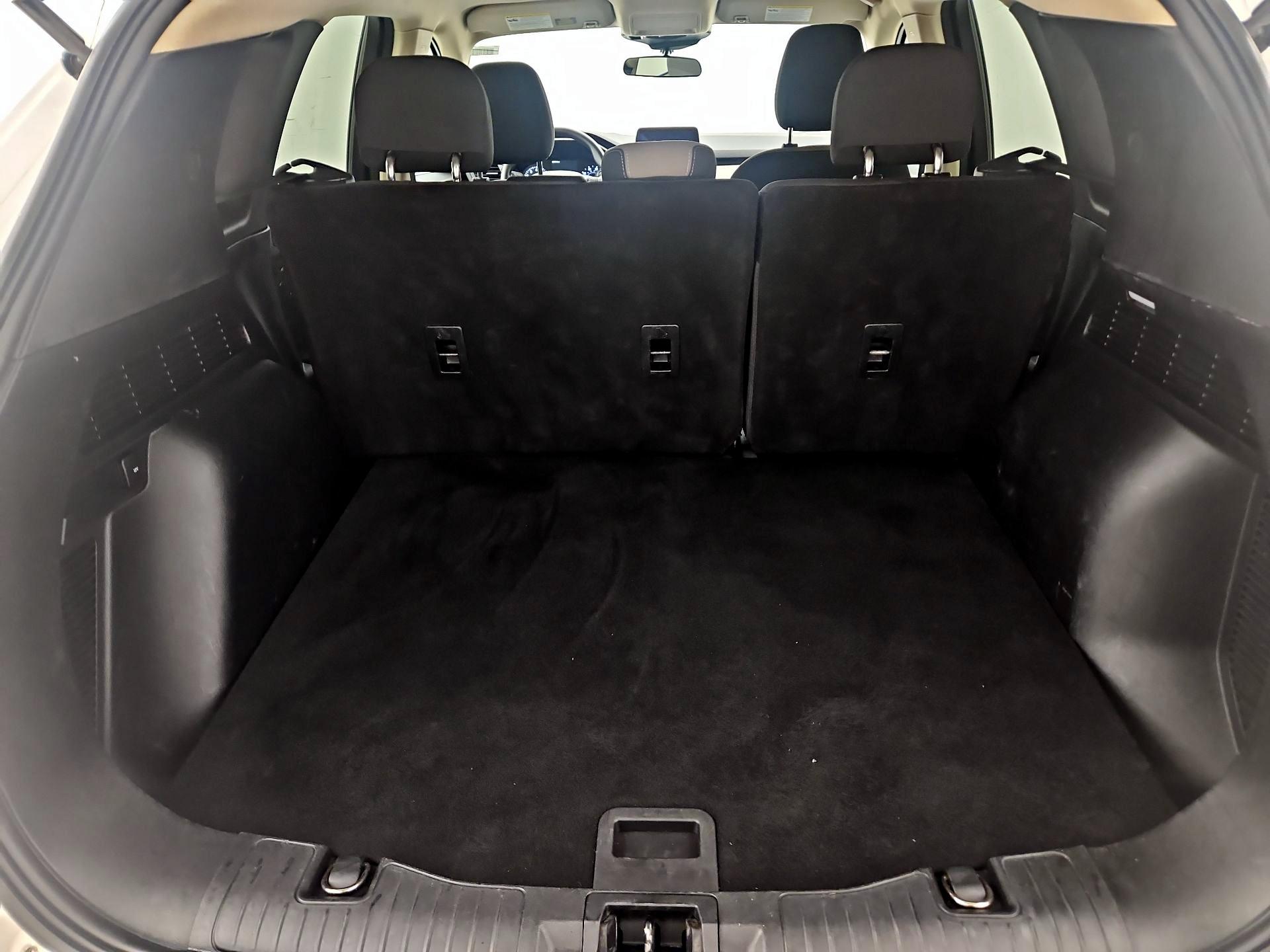 Thumbnail: 2020 Ford Escape - 20