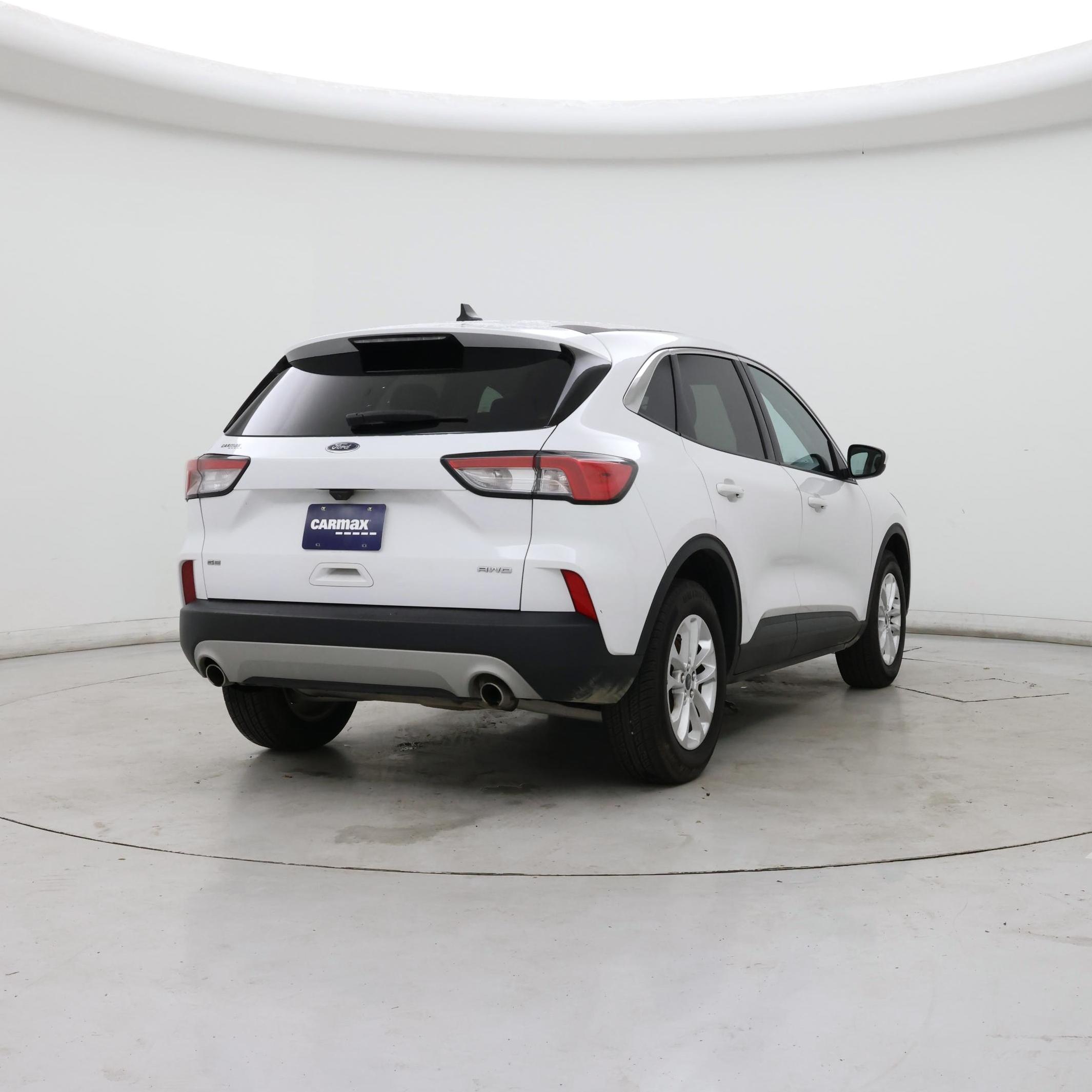 Thumbnail: 2020 Ford Escape - 8