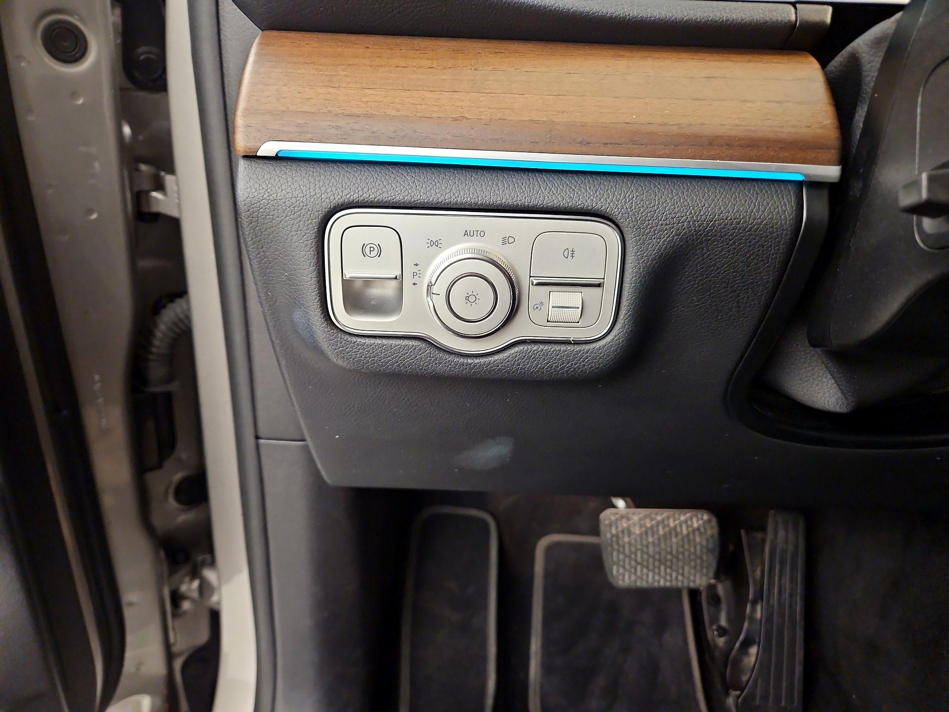 Thumbnail: 2020 Mercedes-Benz GLE - 13