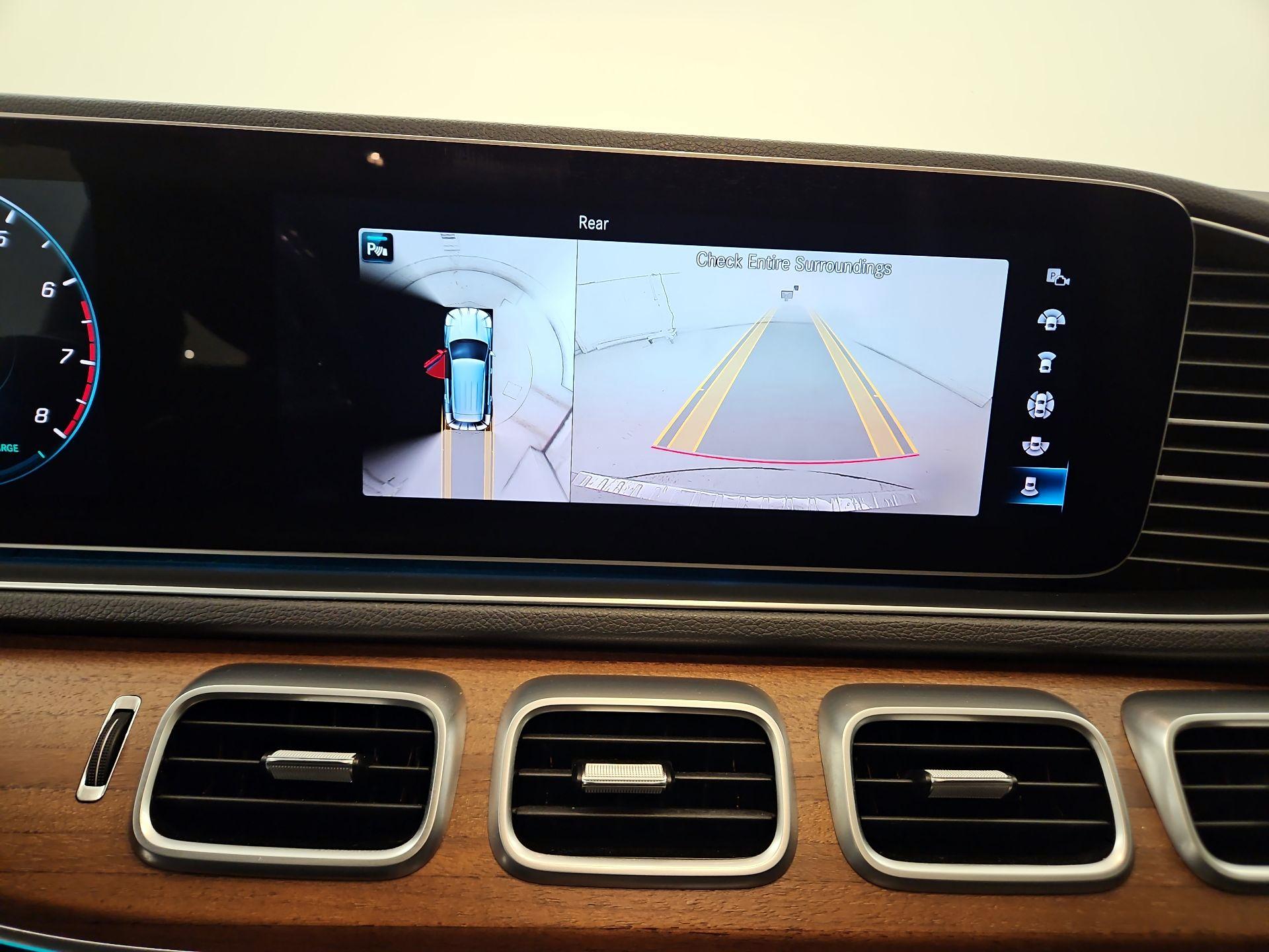 Thumbnail: 2020 Mercedes-Benz GLE - 15