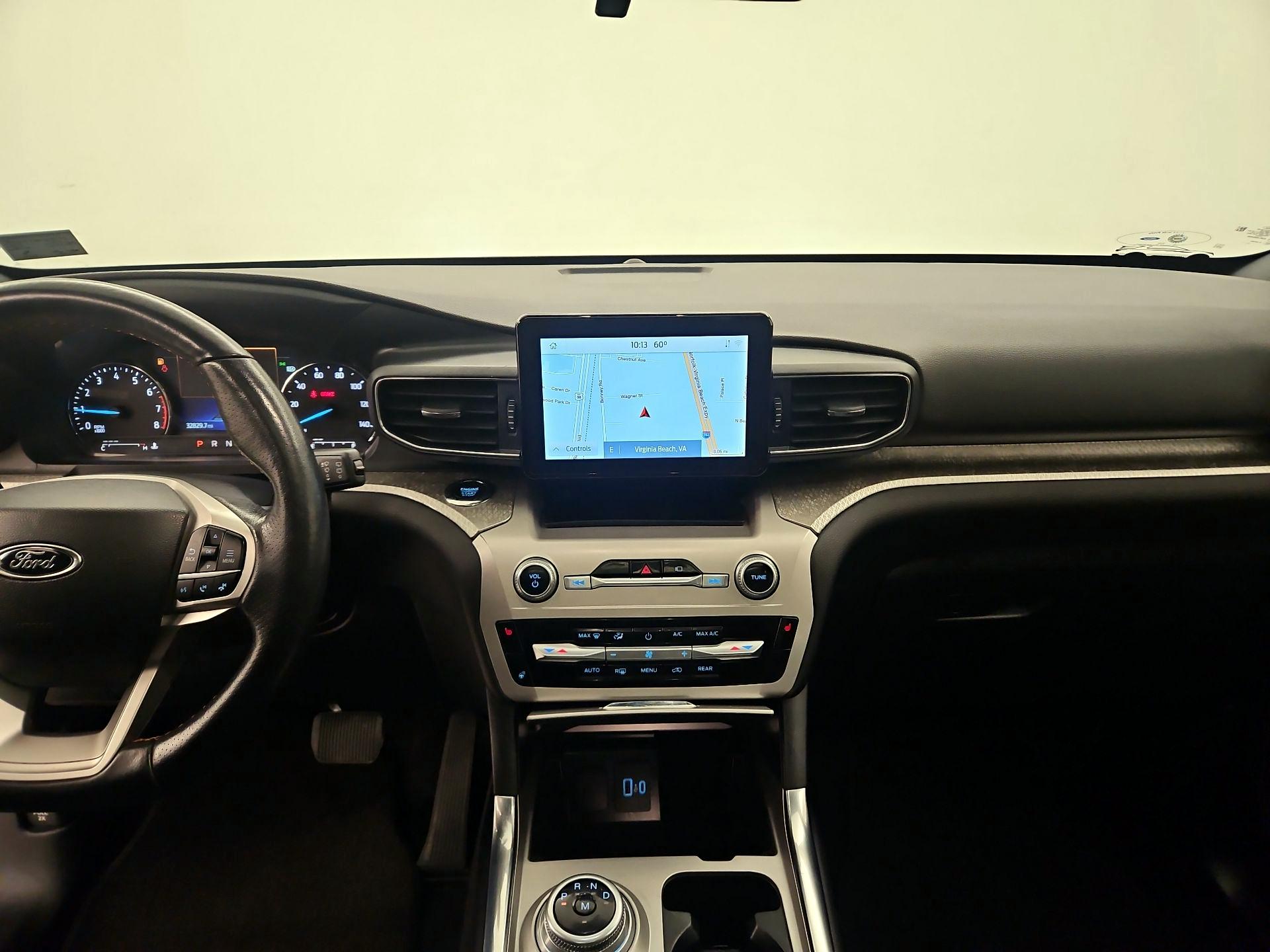 Thumbnail: 2022 Ford Explorer - 9