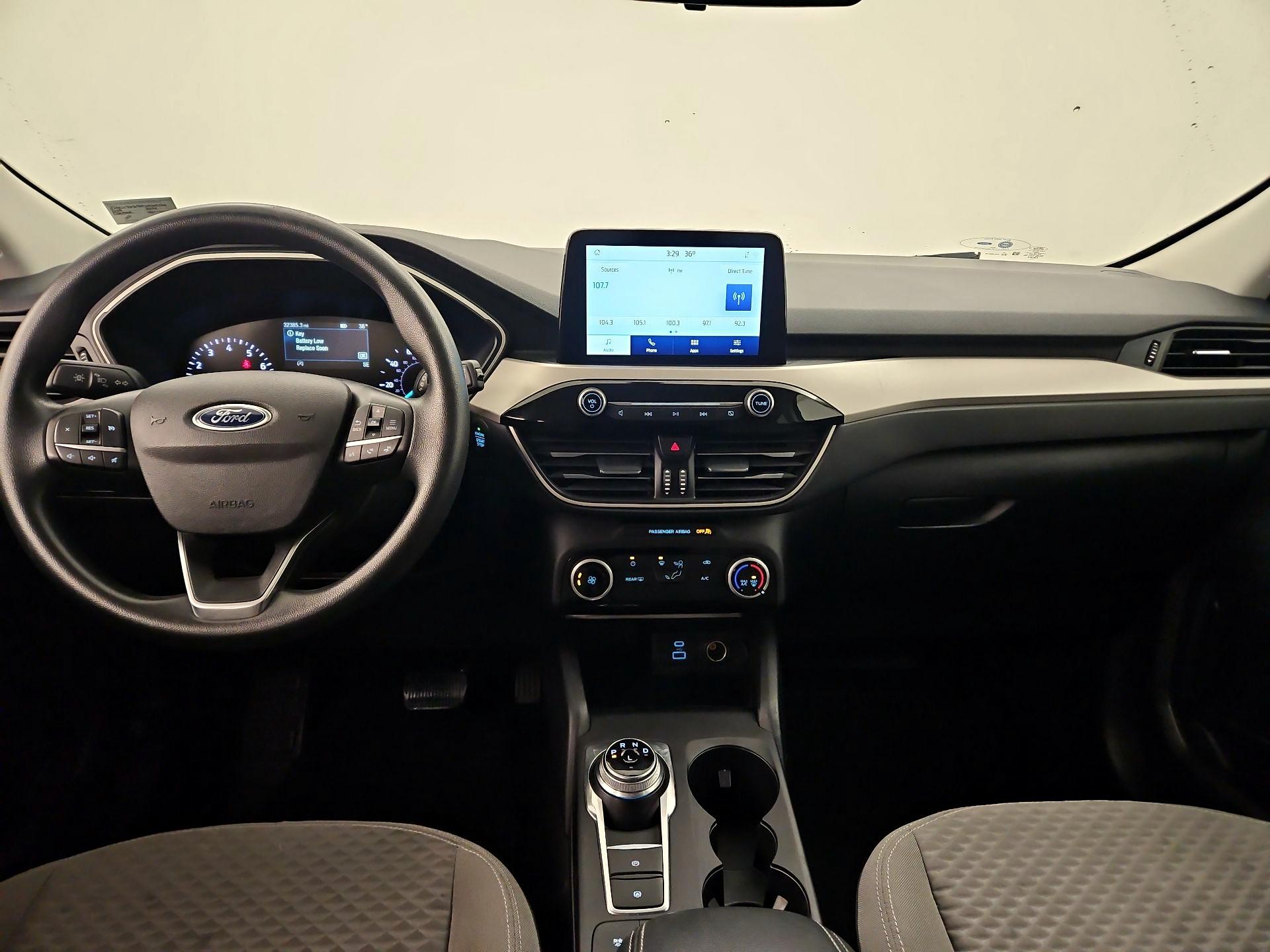 Thumbnail: 2021 Ford Escape - 9