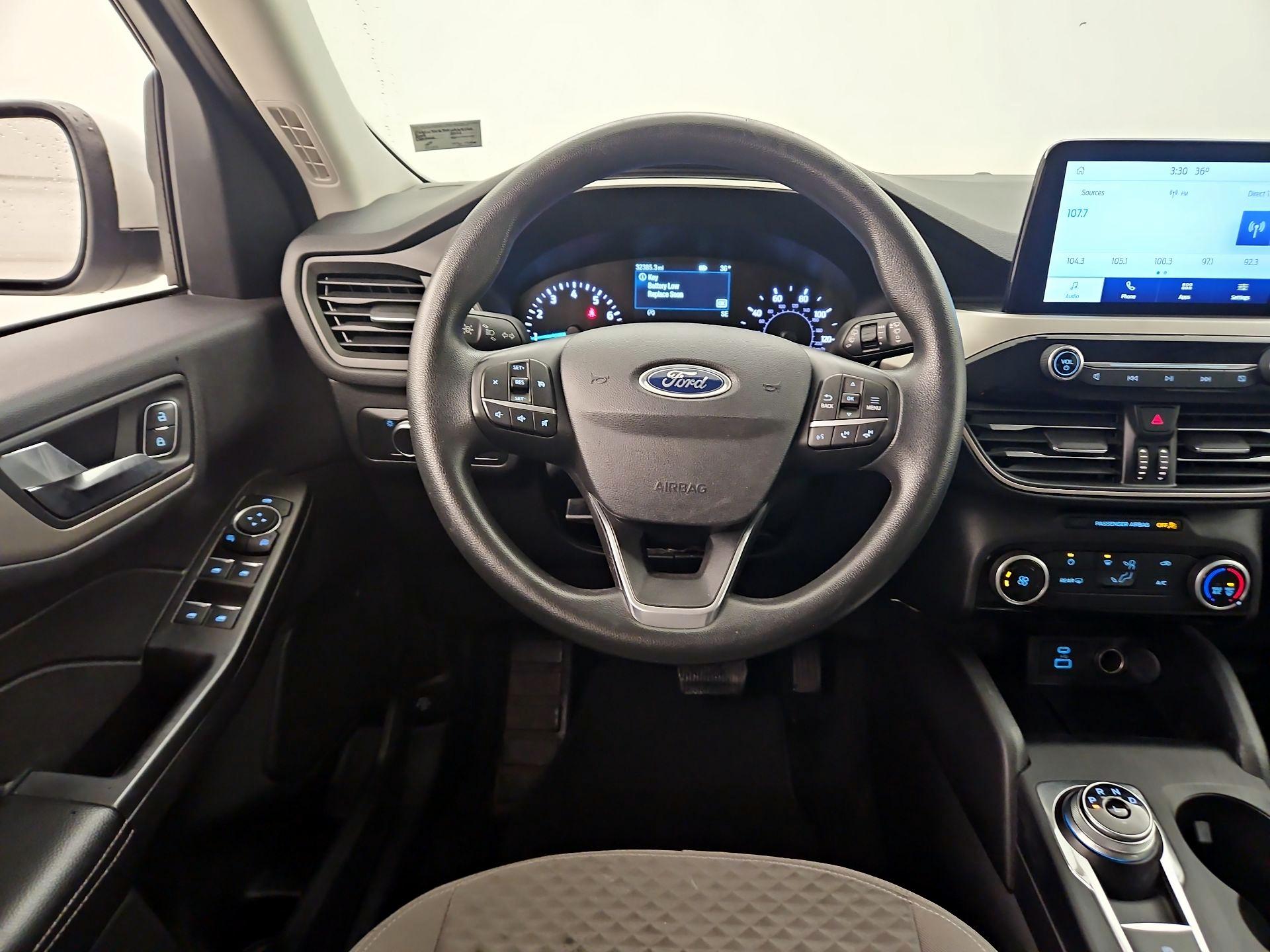 Thumbnail: 2021 Ford Escape - 10