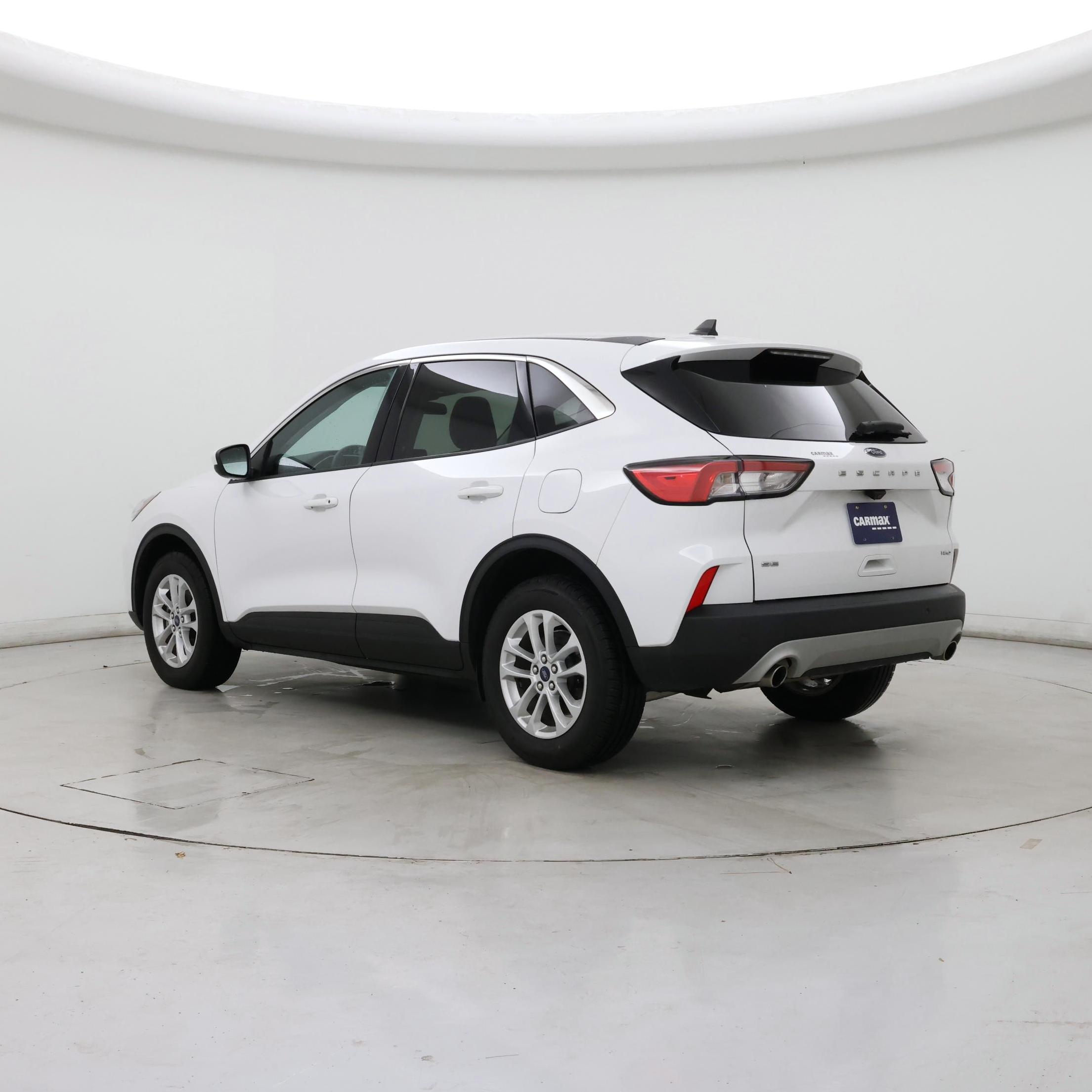 Thumbnail: 2021 Ford Escape - 2