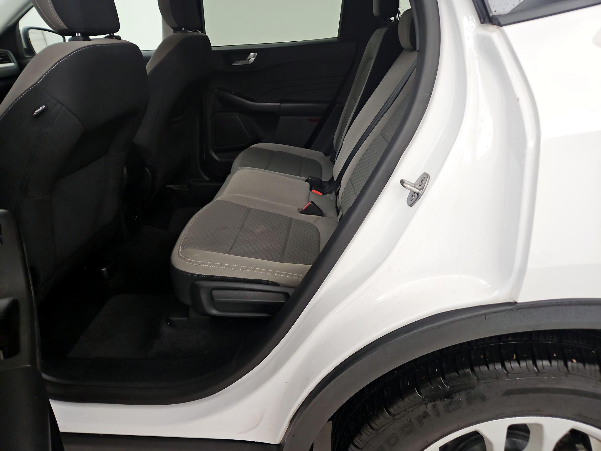 Thumbnail: 2021 Ford Escape - 19