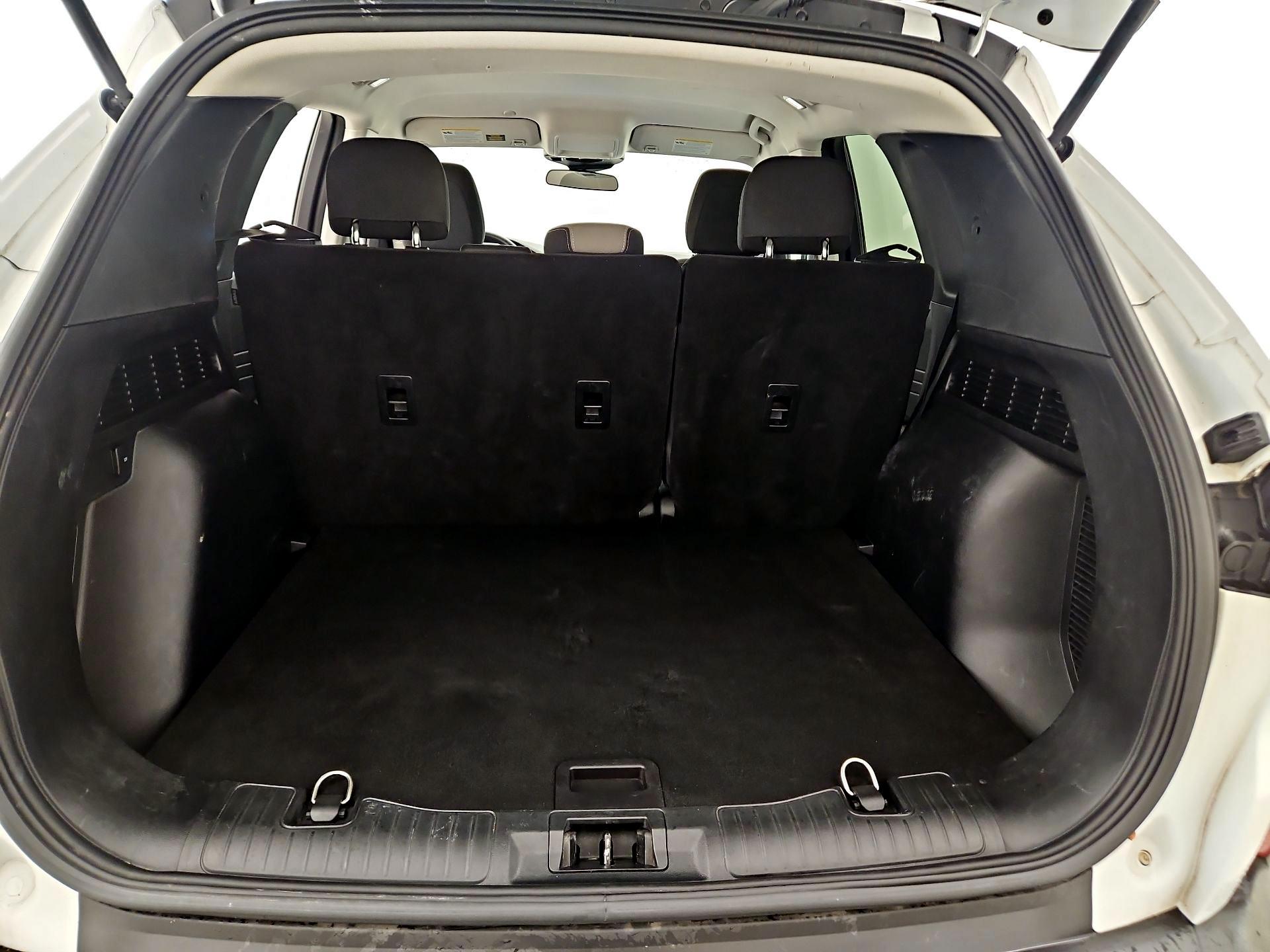 Thumbnail: 2021 Ford Escape - 20