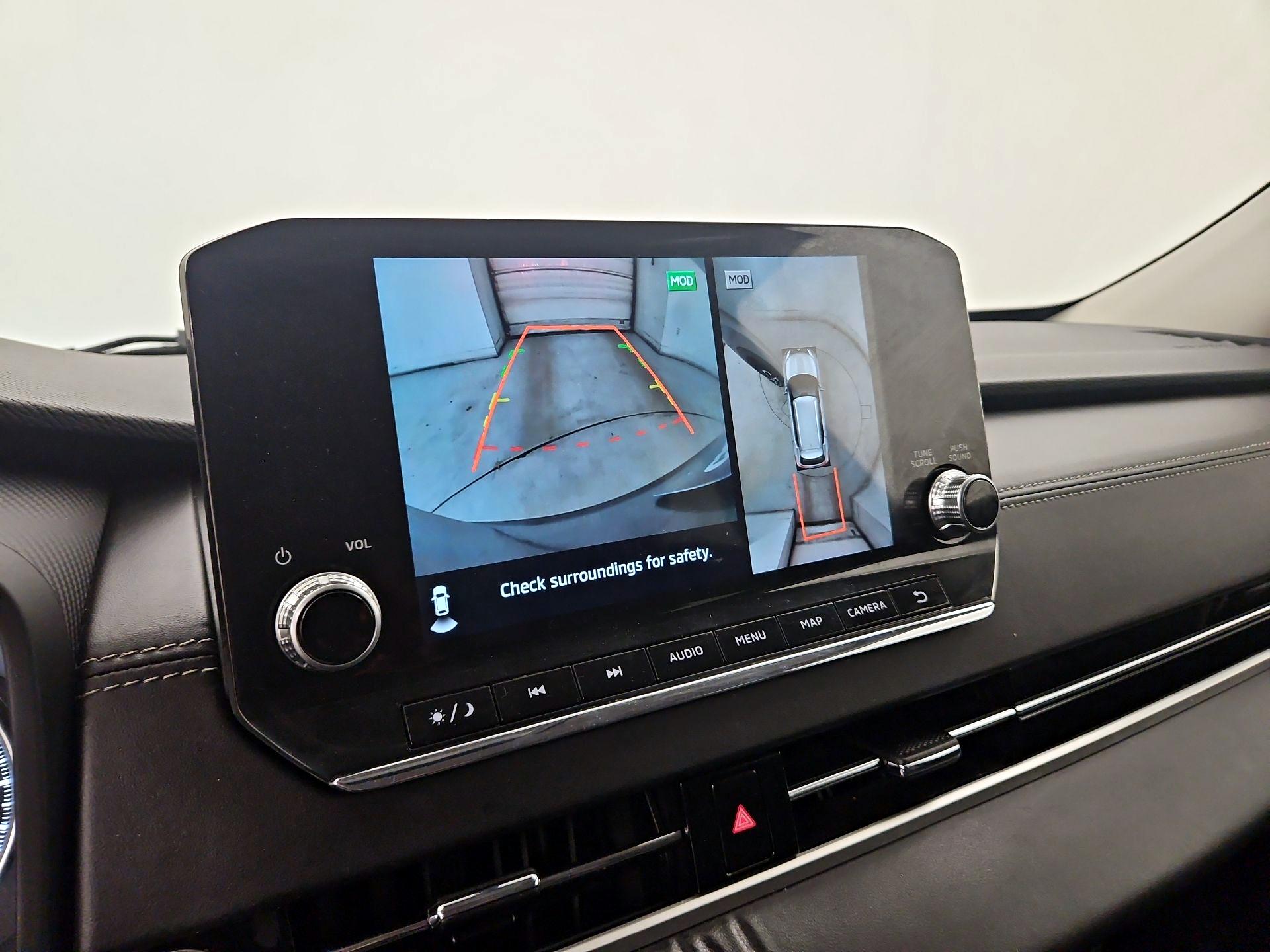 Thumbnail: 2022 Mitsubishi Outlander - 14