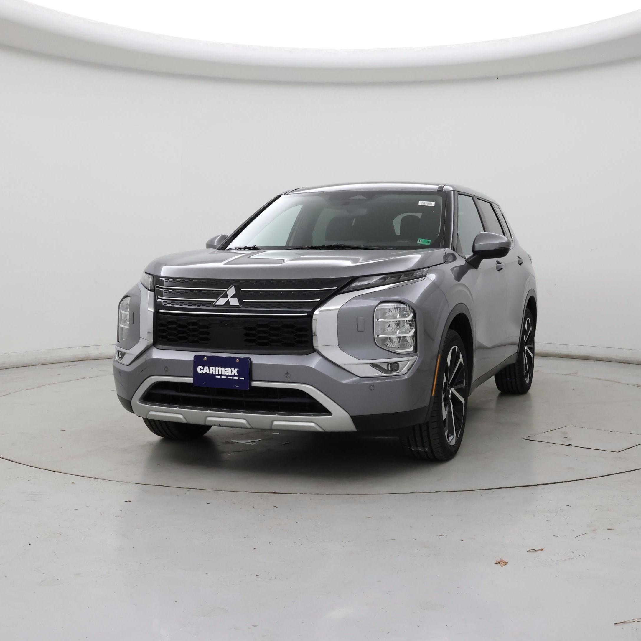 Thumbnail: 2022 Mitsubishi Outlander - 4