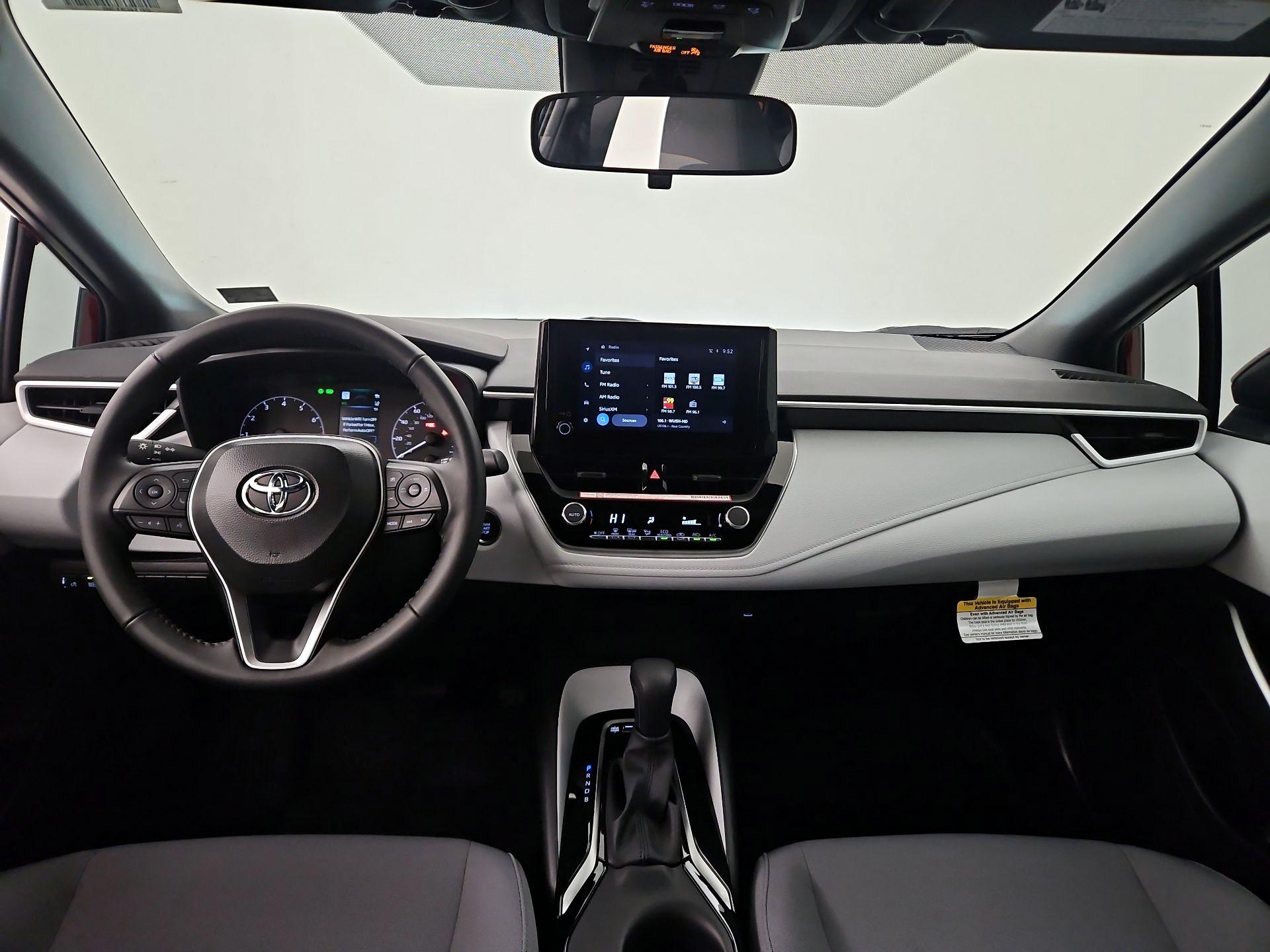 Thumbnail: 2025 Toyota Corolla - 9