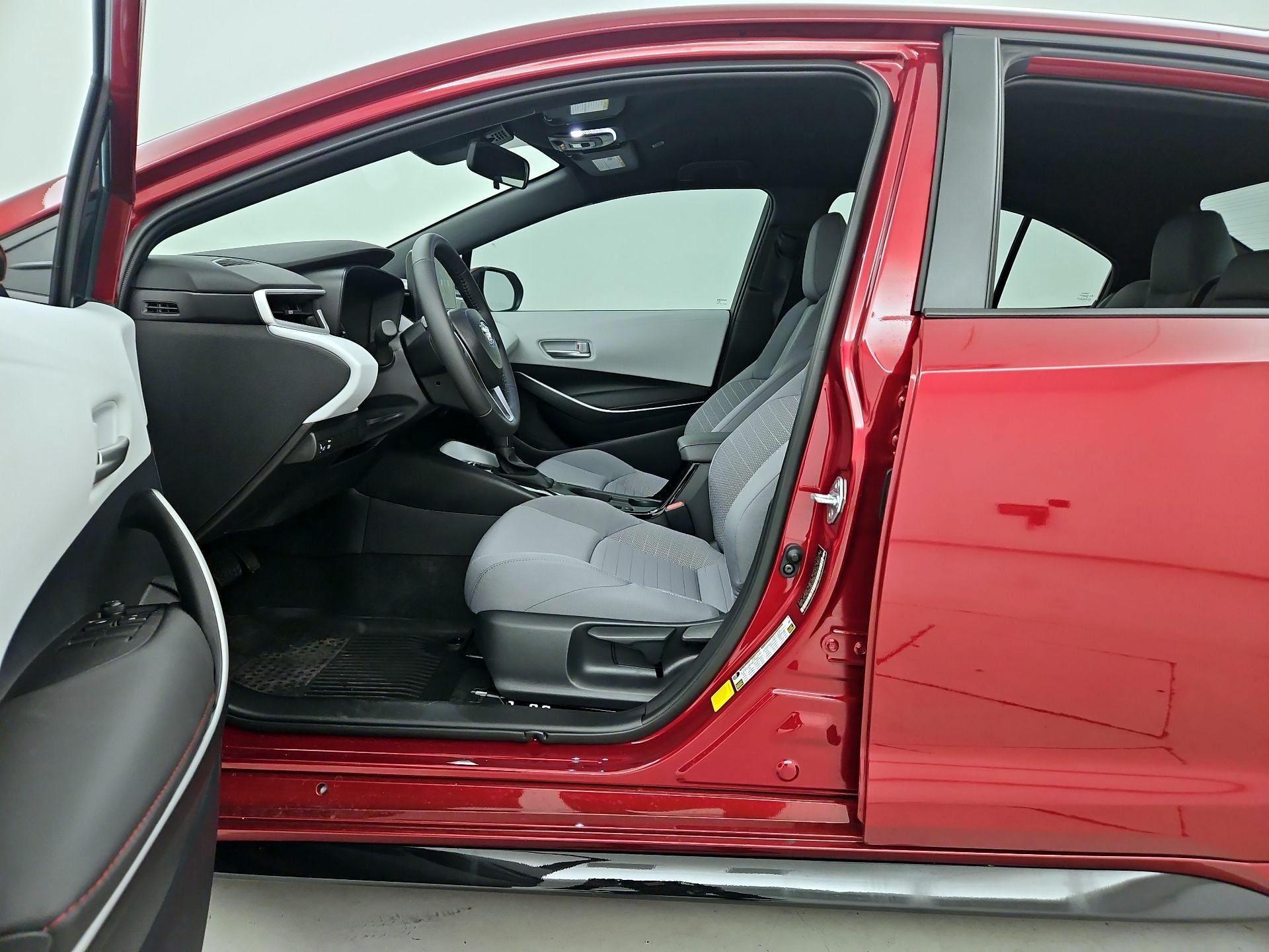 Thumbnail: 2025 Toyota Corolla - 11