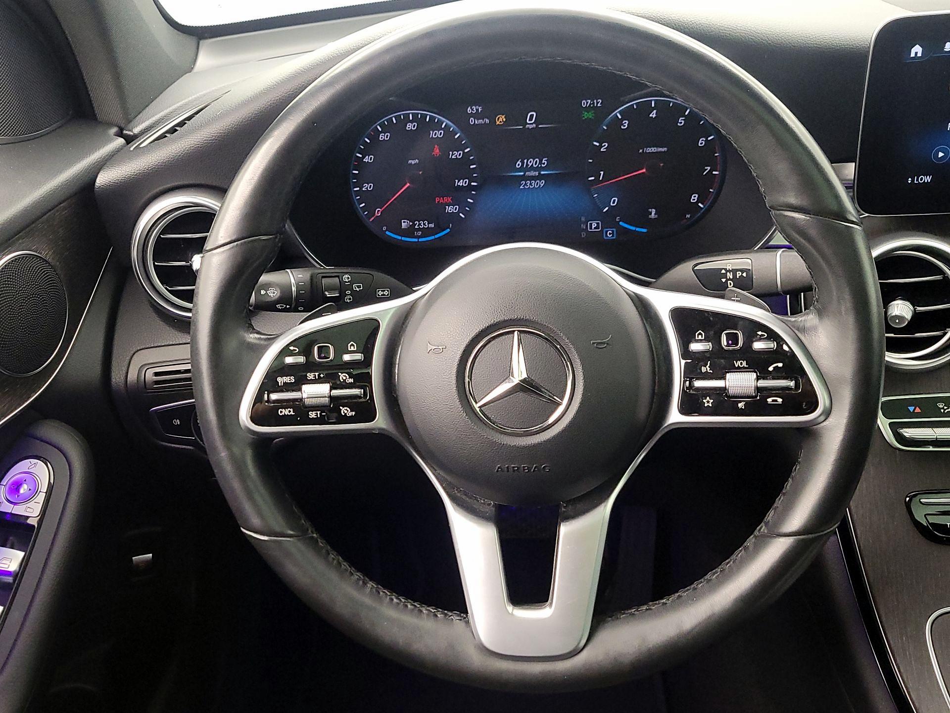 Thumbnail: 2022 Mercedes-Benz GLC - 10