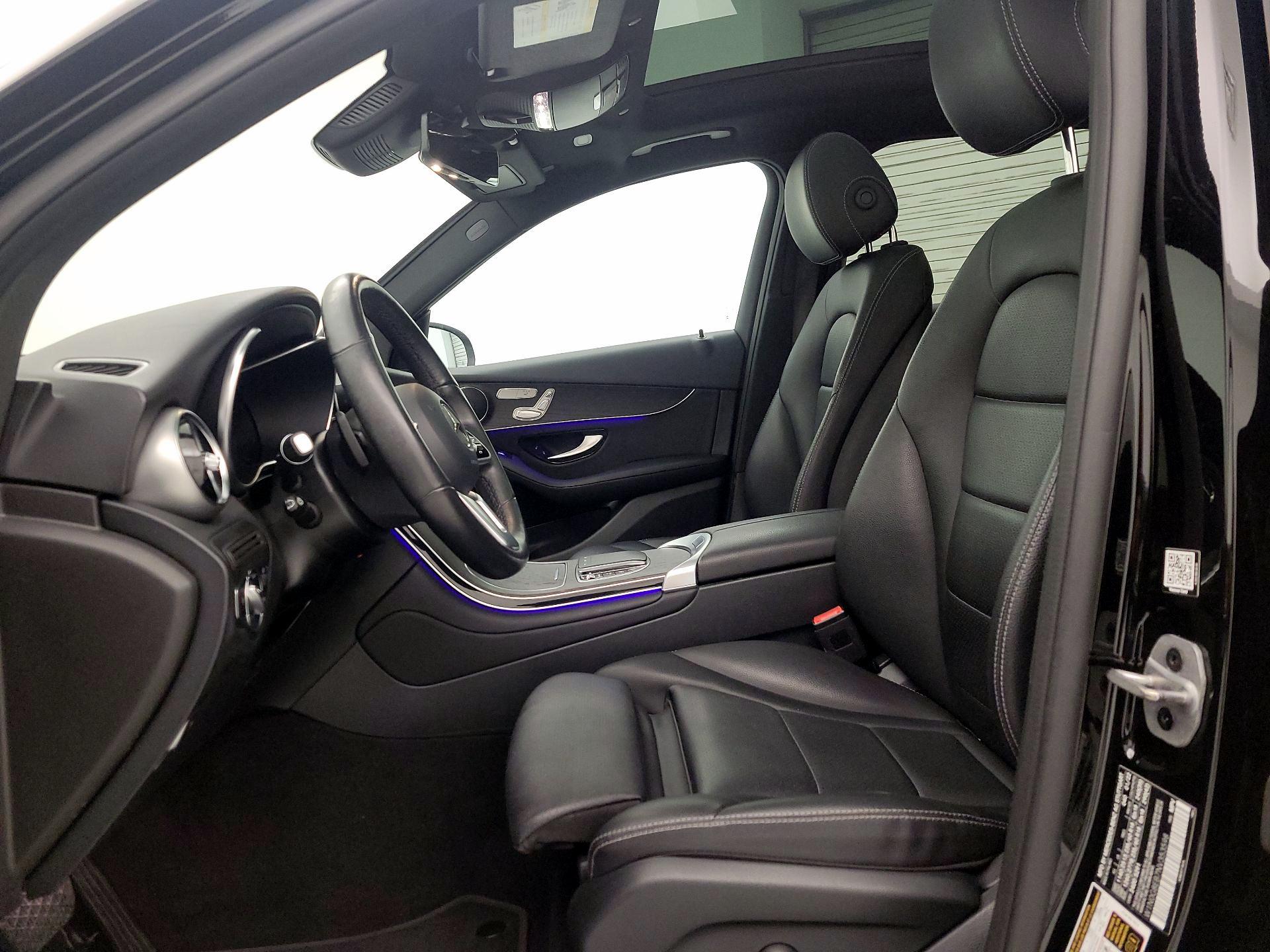 Thumbnail: 2022 Mercedes-Benz GLC - 11