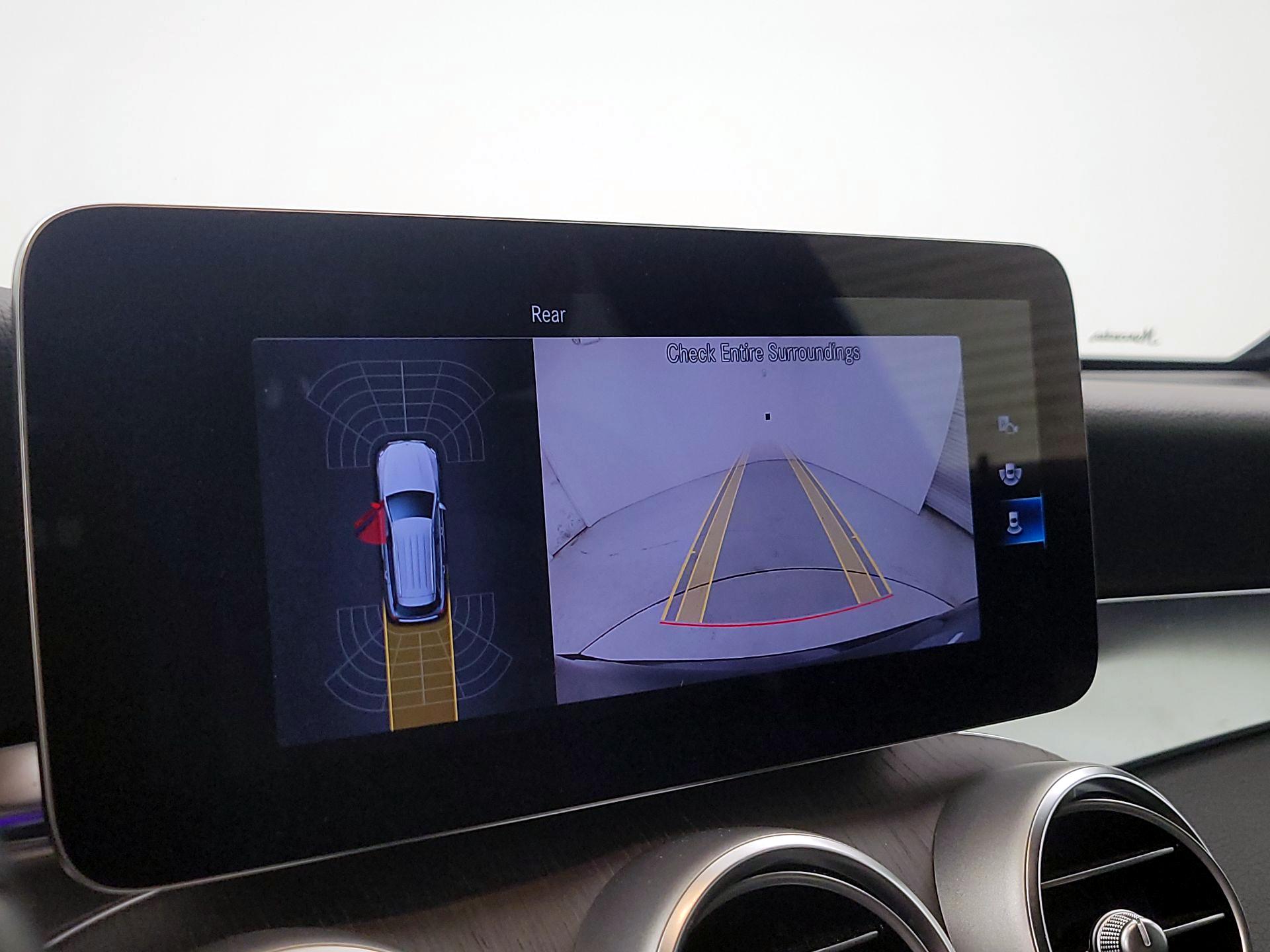 Thumbnail: 2022 Mercedes-Benz GLC - 14