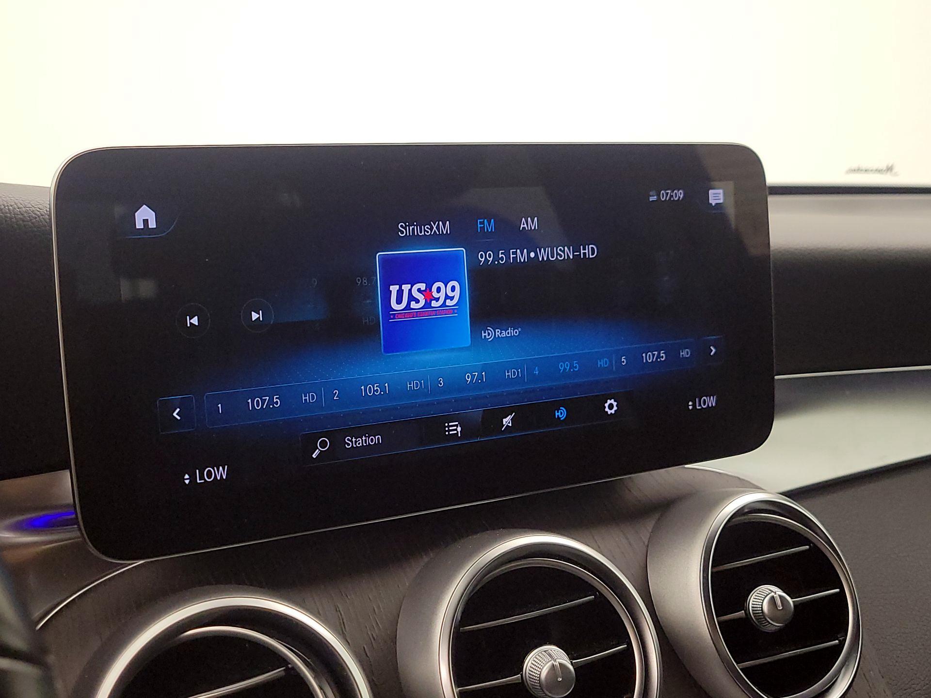 Thumbnail: 2022 Mercedes-Benz GLC - 15