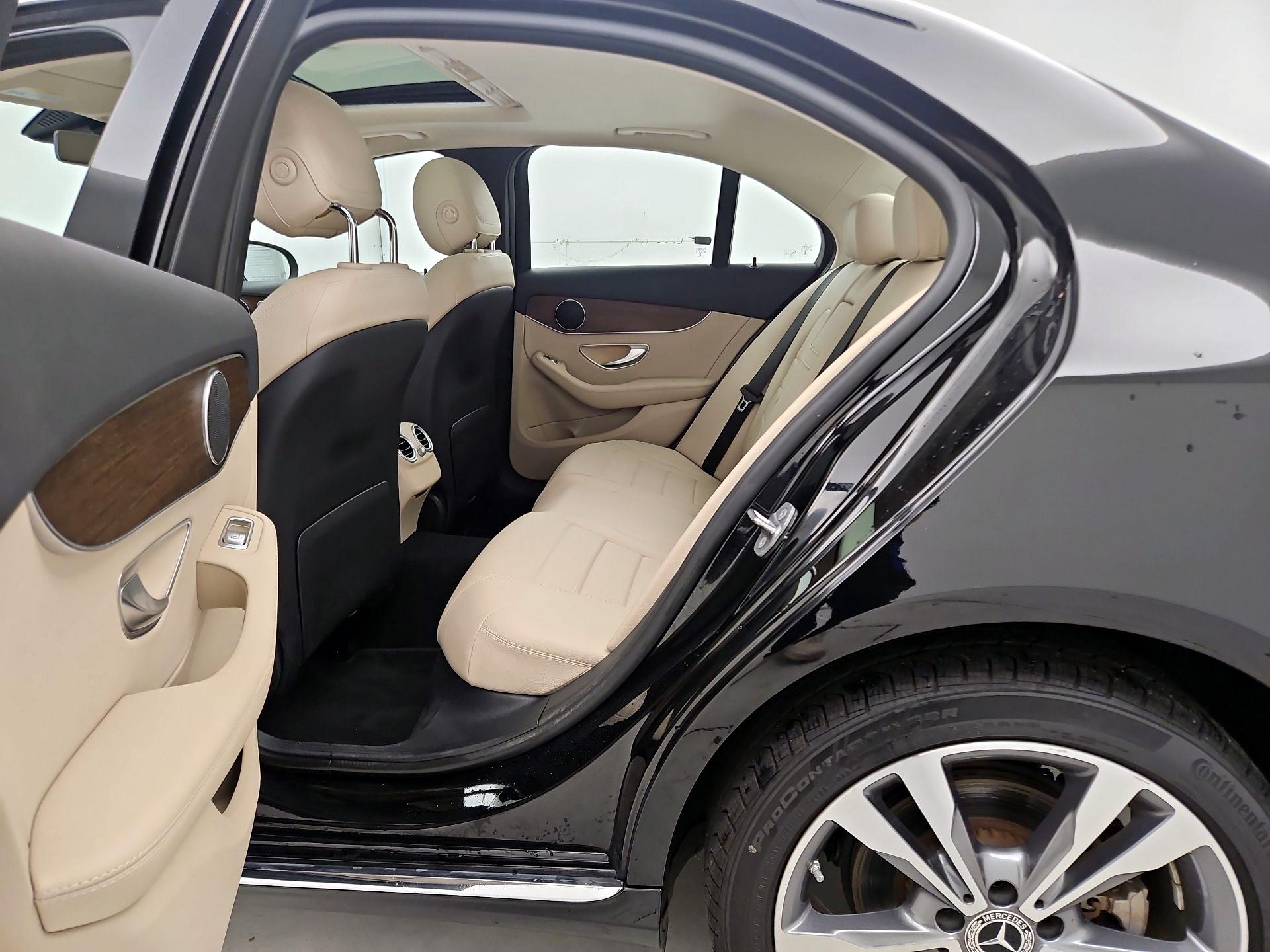 Thumbnail: 2021 Mercedes-Benz C-Class - 19