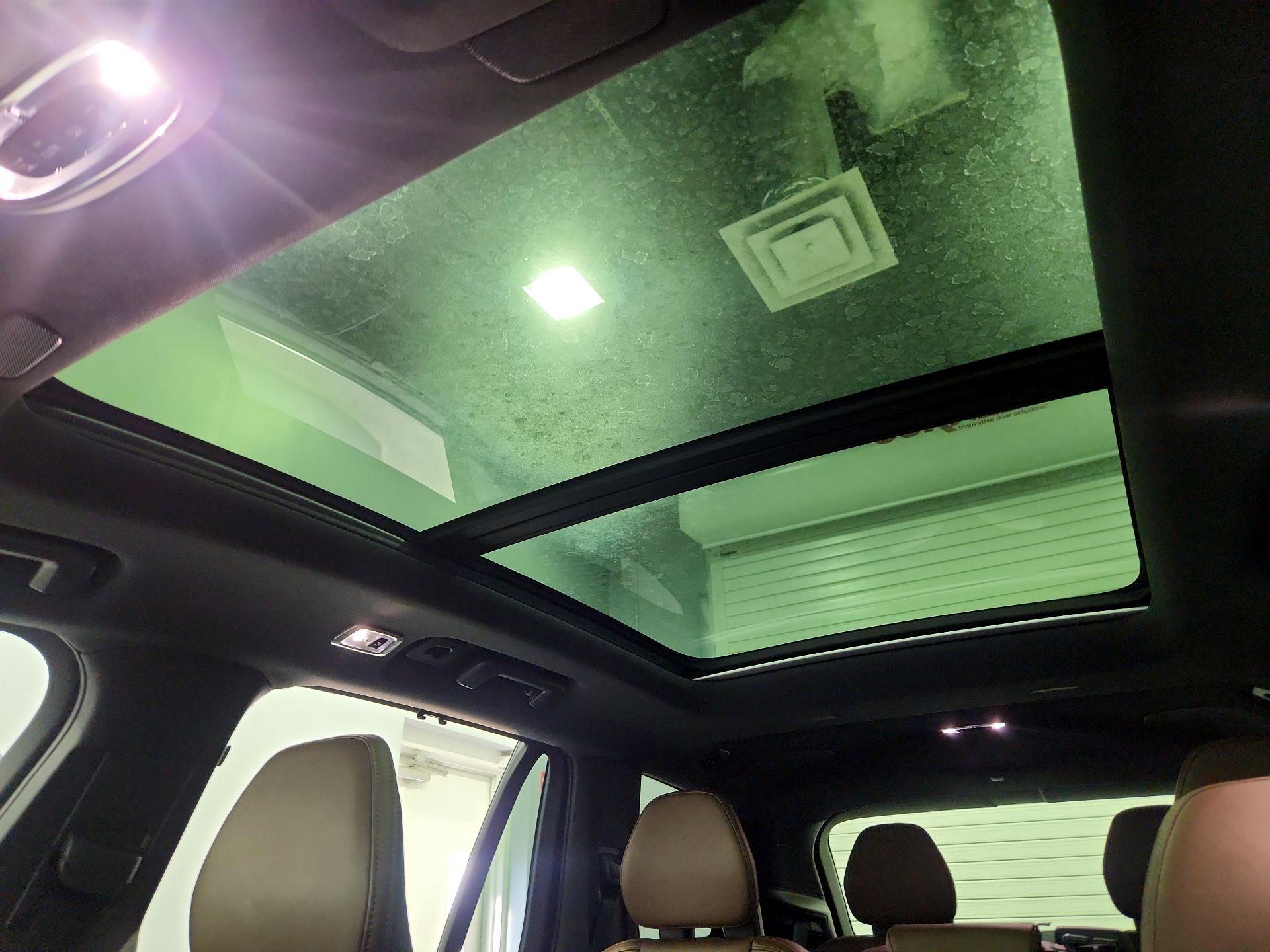 Thumbnail: 2022 Volvo XC90 - 20