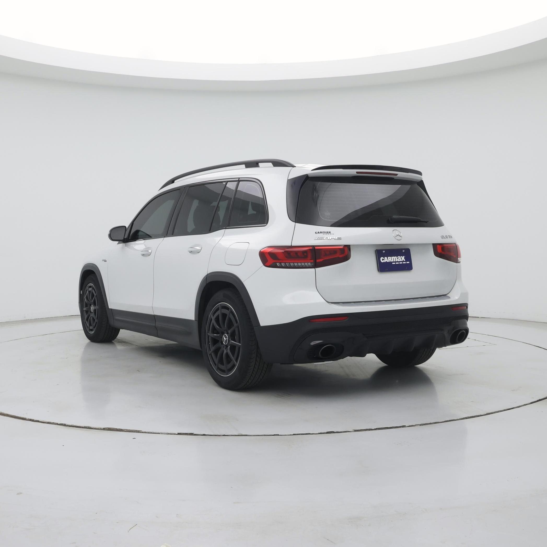 Thumbnail: 2021 Mercedes-Benz GLB - 2