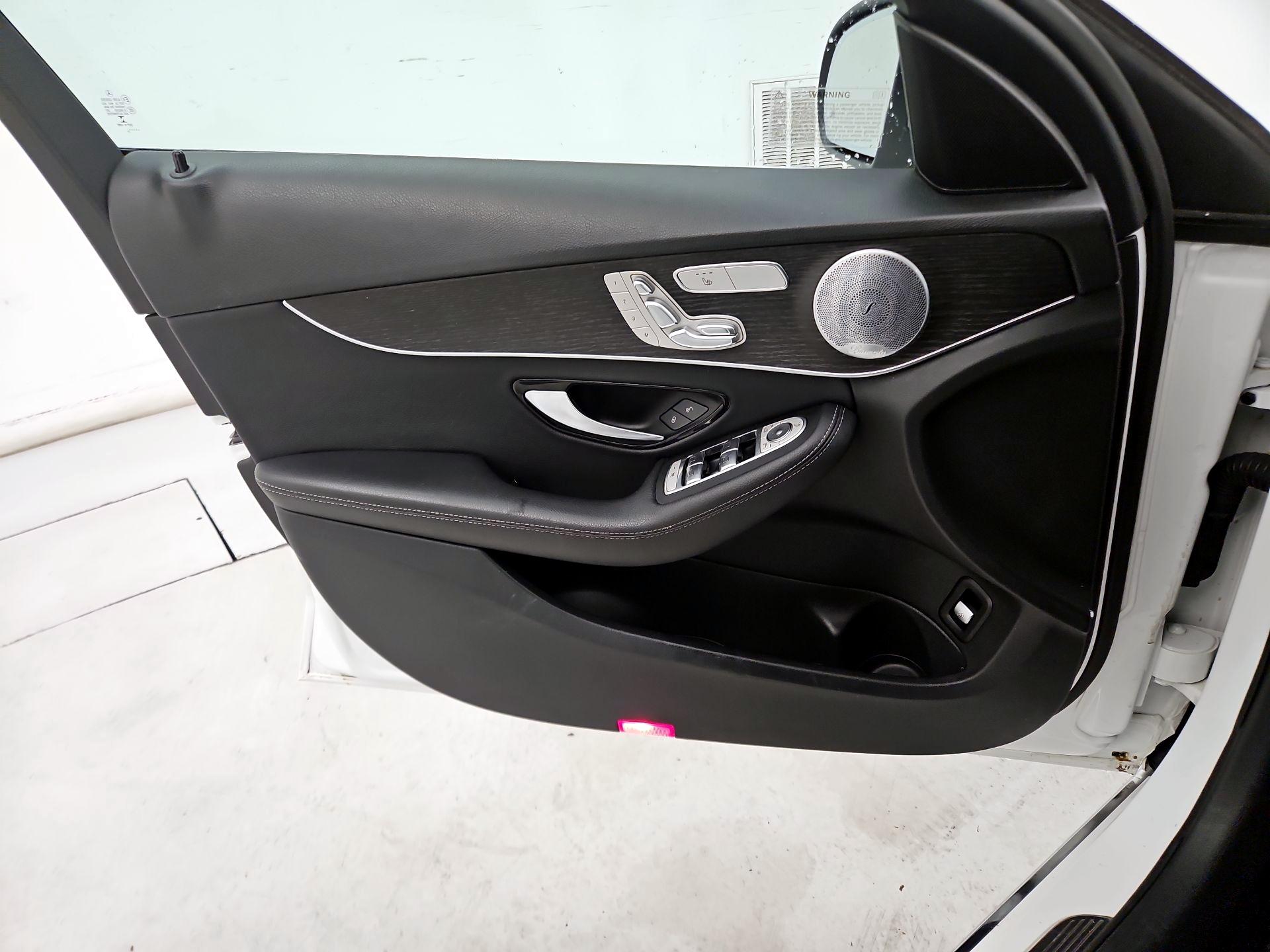 Thumbnail: 2021 Mercedes-Benz C-Class - 12