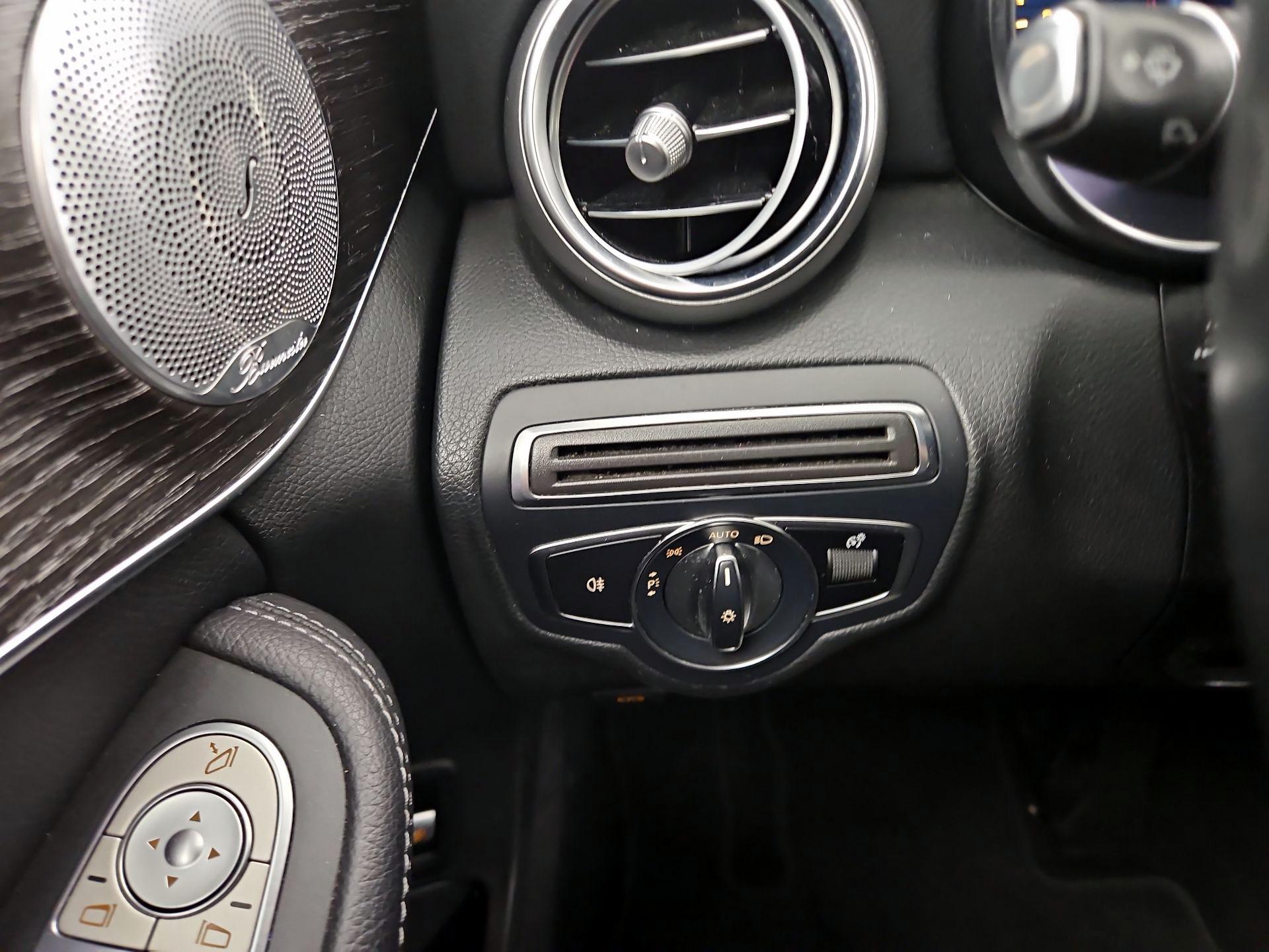 Thumbnail: 2021 Mercedes-Benz C-Class - 13