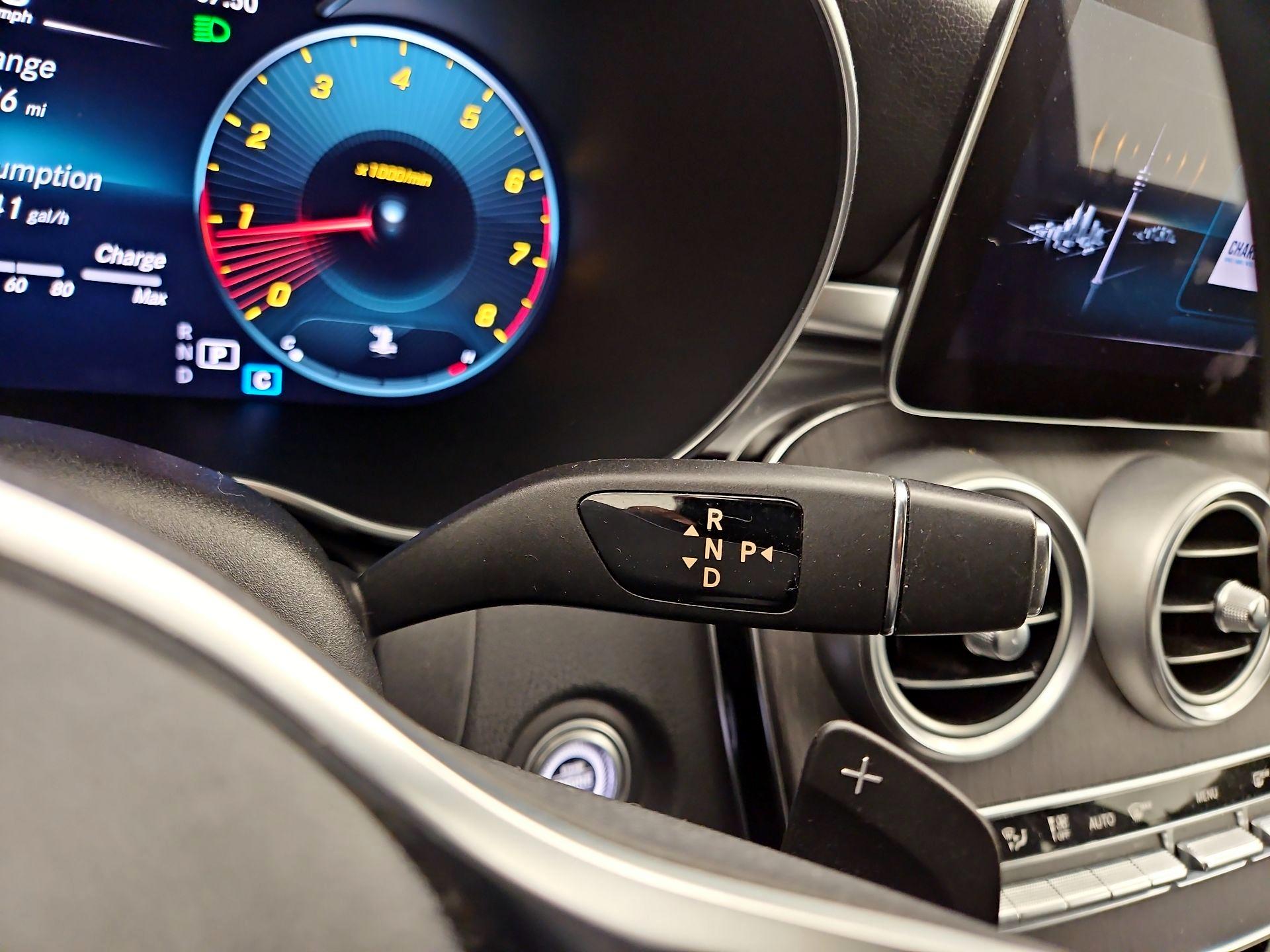 Thumbnail: 2021 Mercedes-Benz C-Class - 17