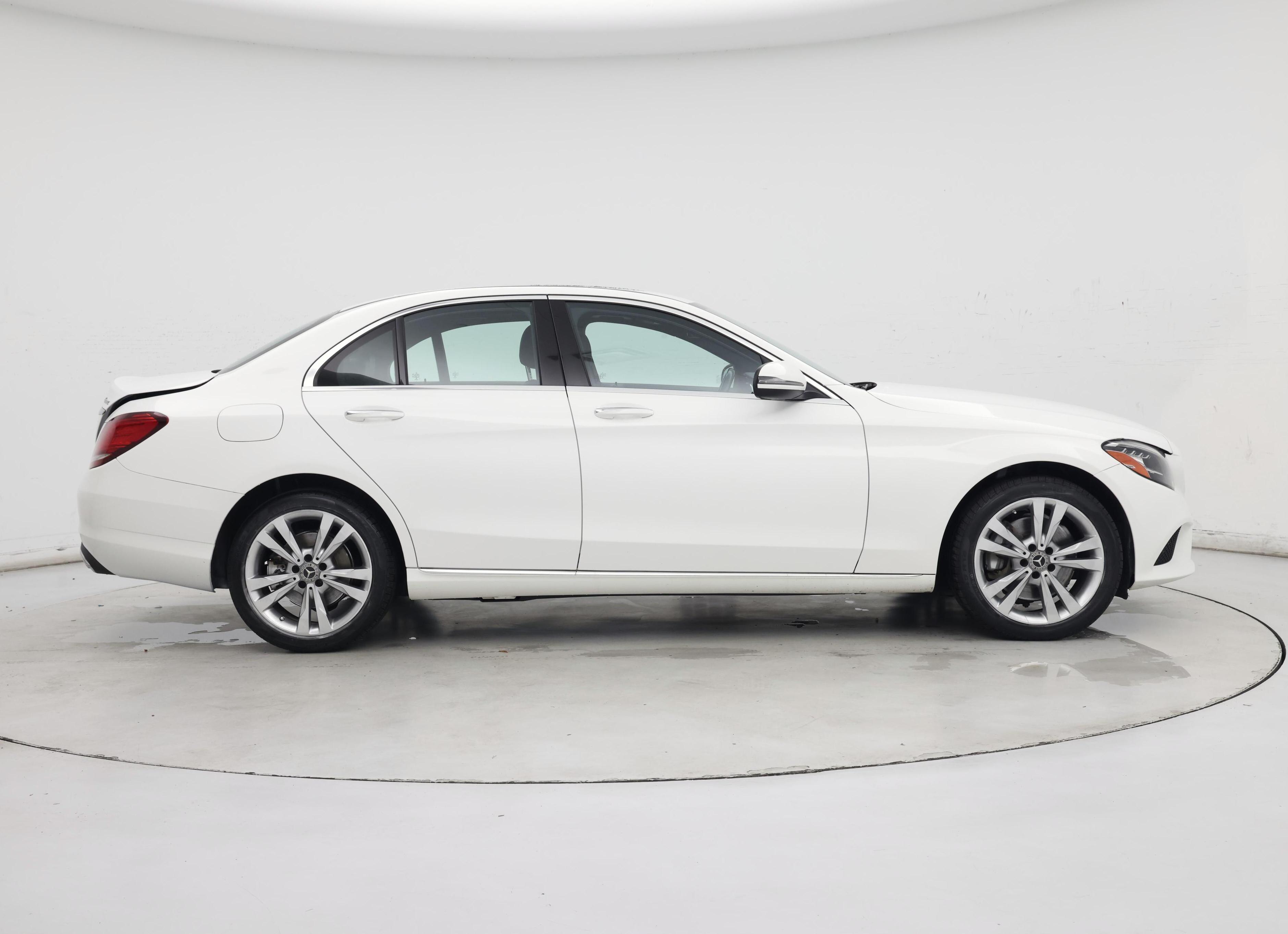 Thumbnail: 2021 Mercedes-Benz C-Class - 7