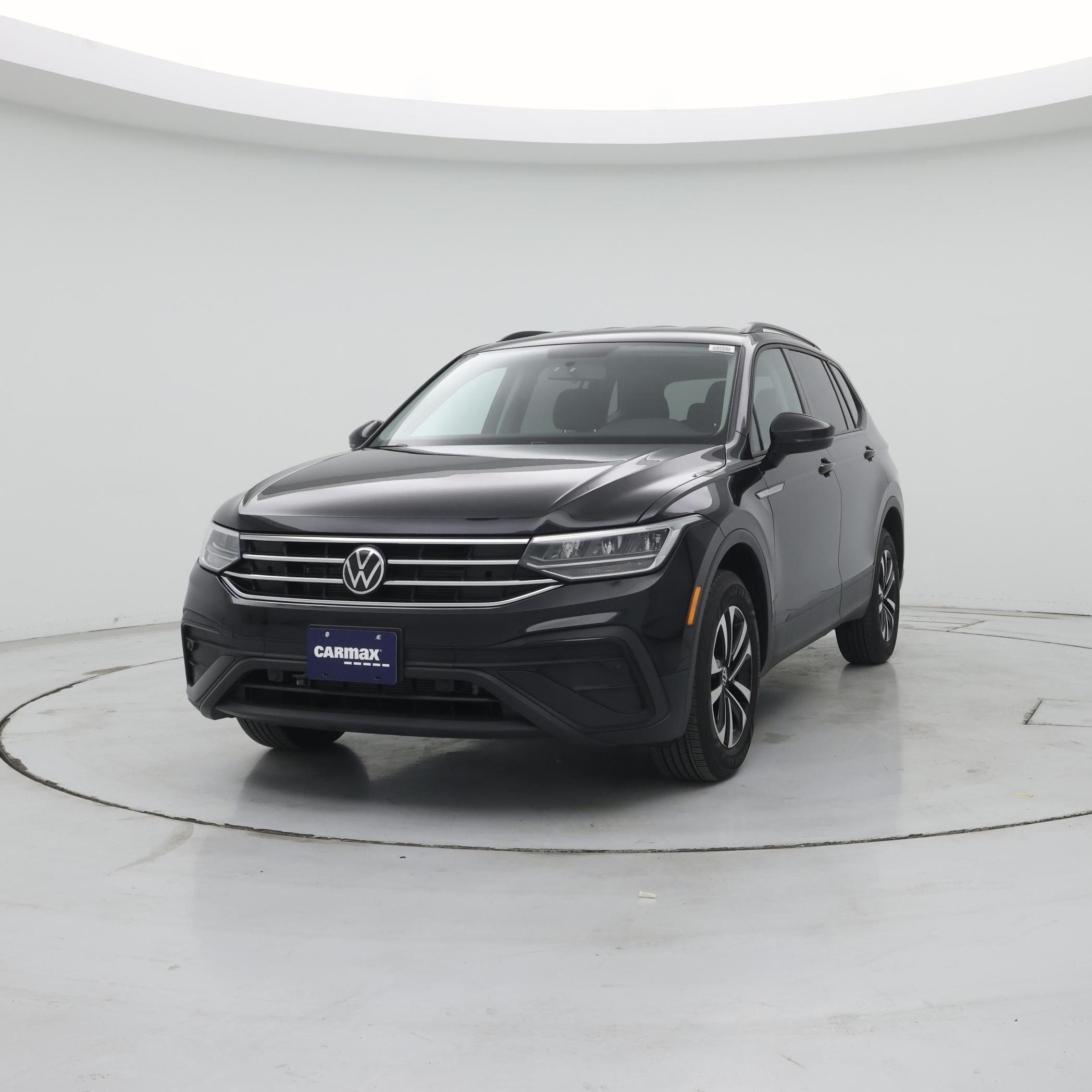 Thumbnail: 2022 Volkswagen Tiguan - 4