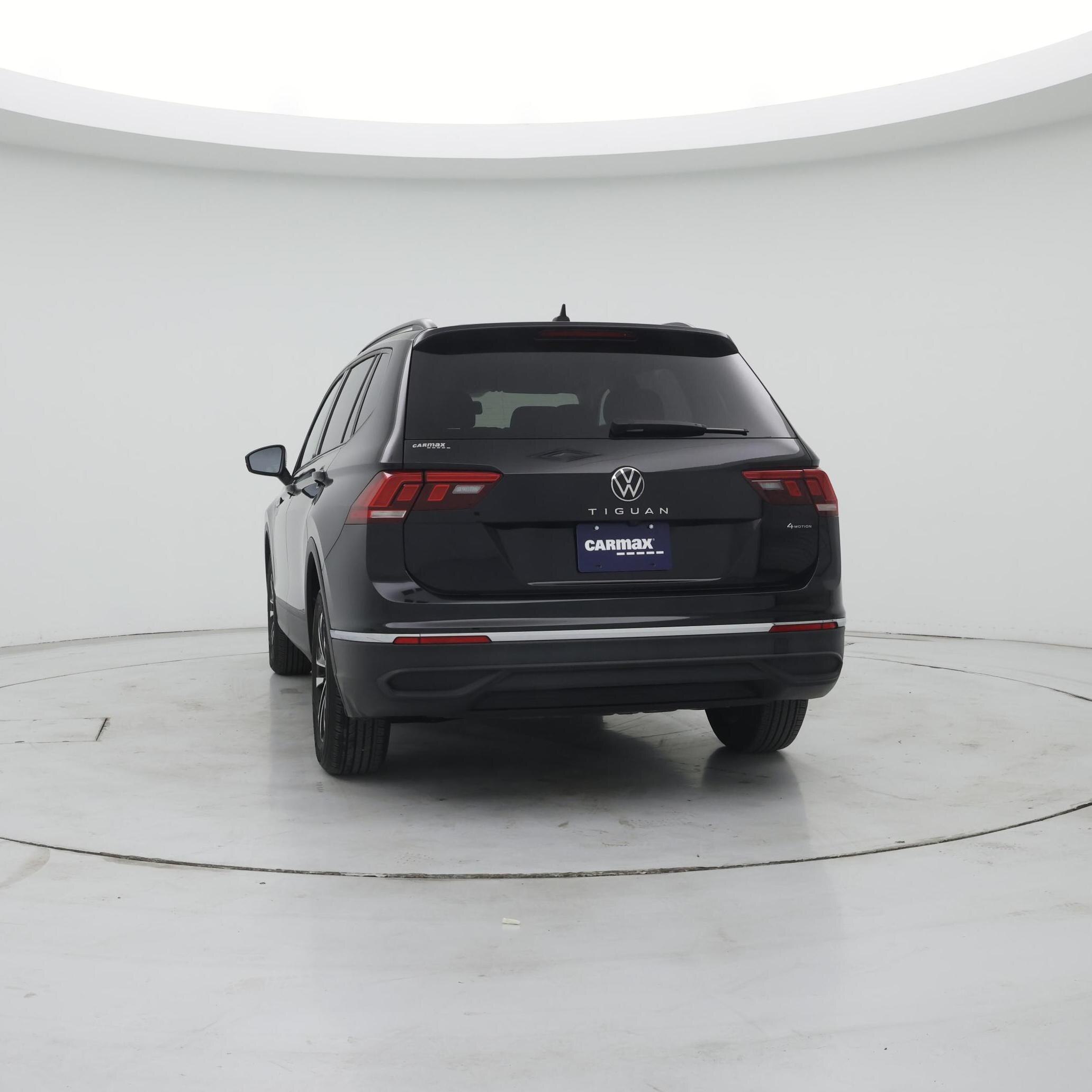 Thumbnail: 2022 Volkswagen Tiguan - 6