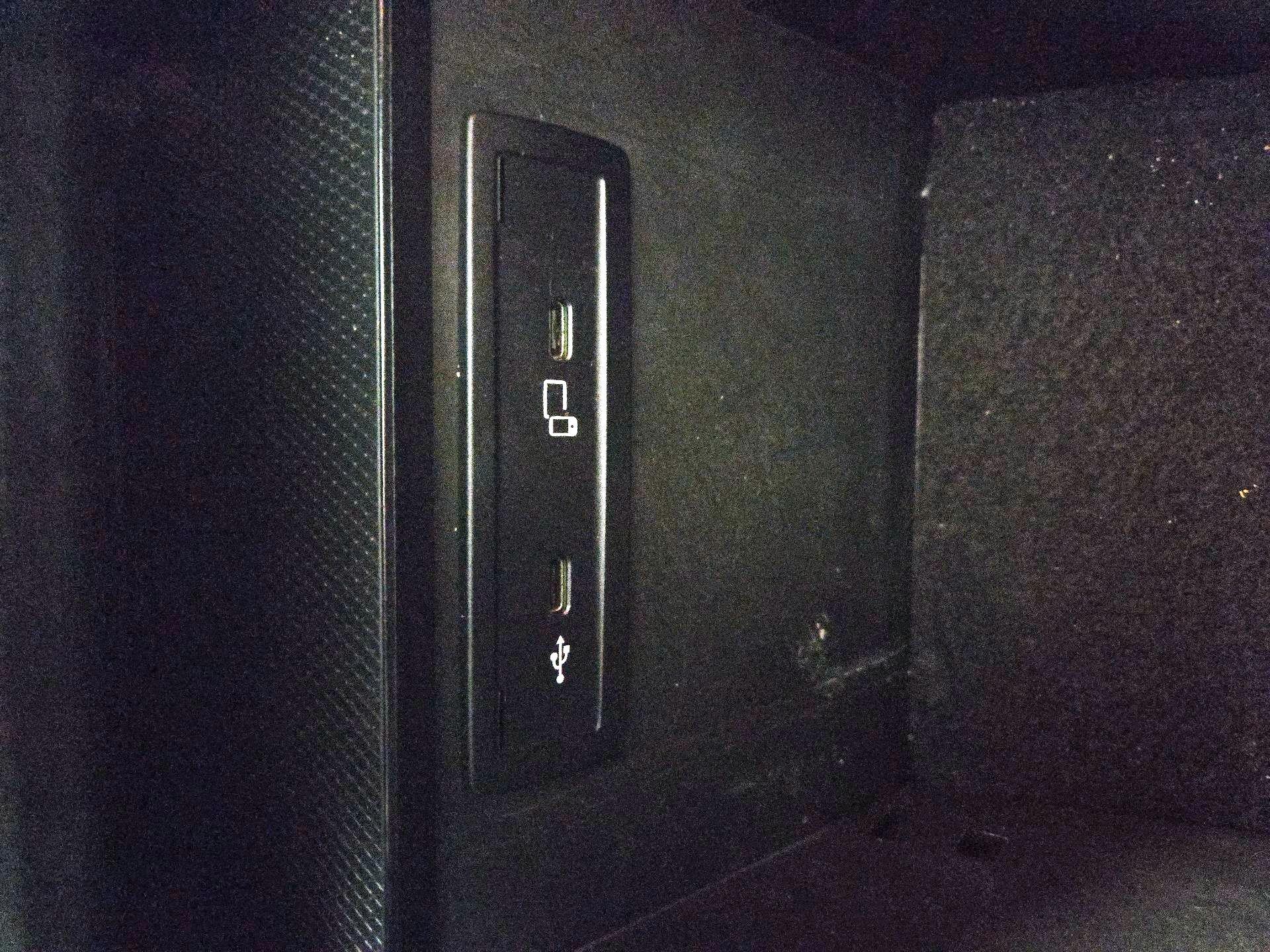 Thumbnail: 2022 Mercedes-Benz GLC - 19