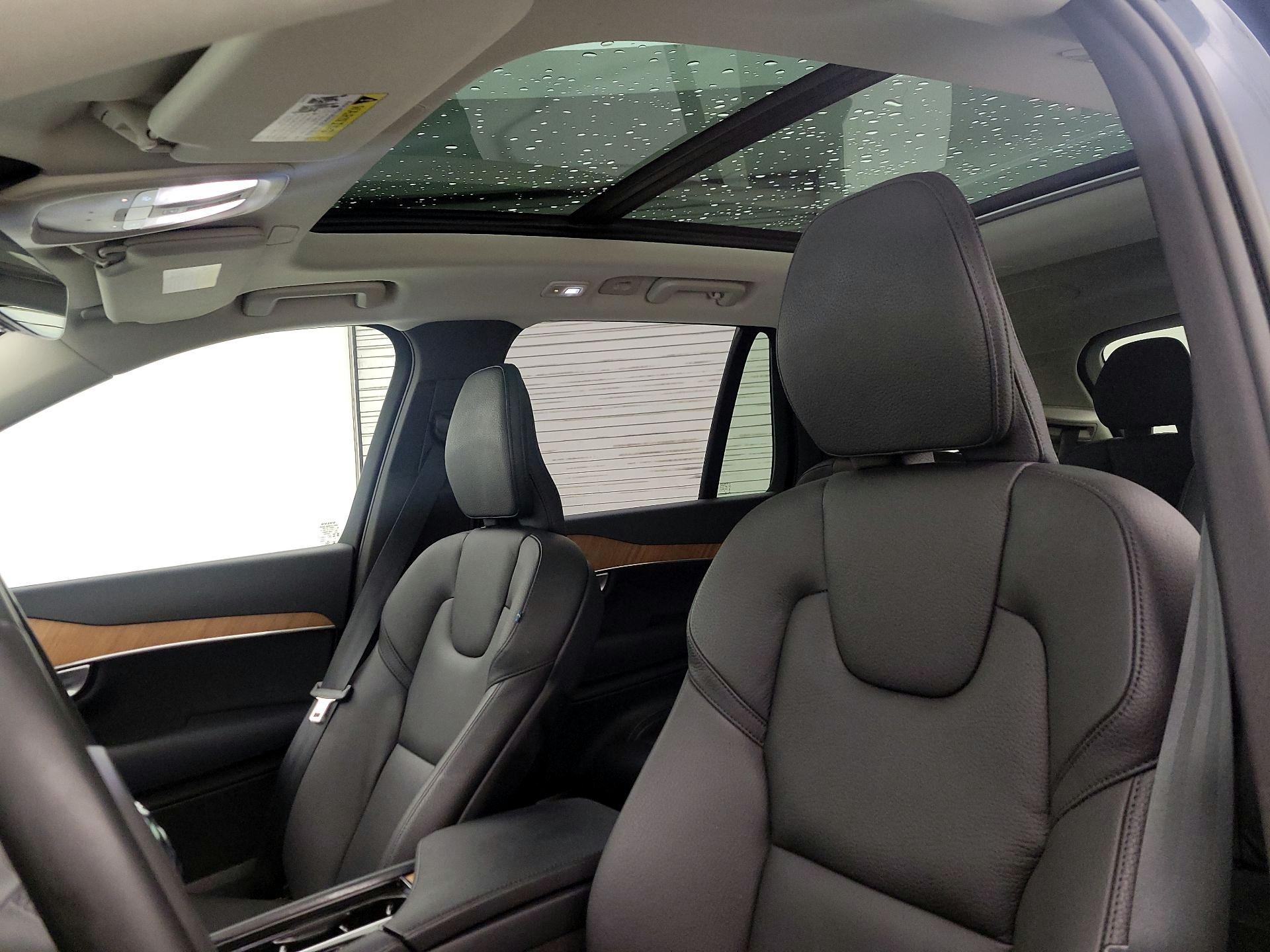 Thumbnail: 2024 Volvo XC90 - 19