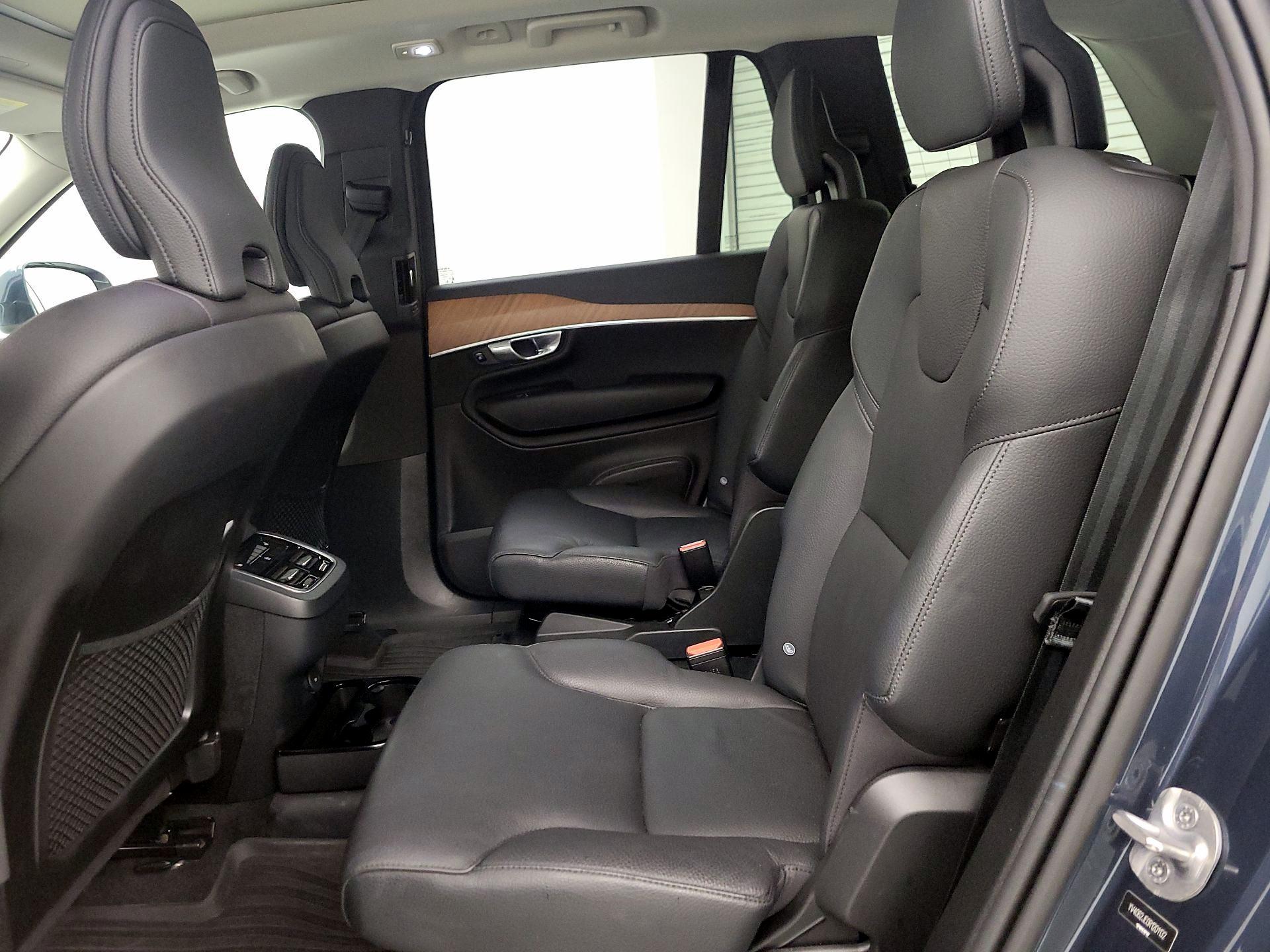 Thumbnail: 2024 Volvo XC90 - 20